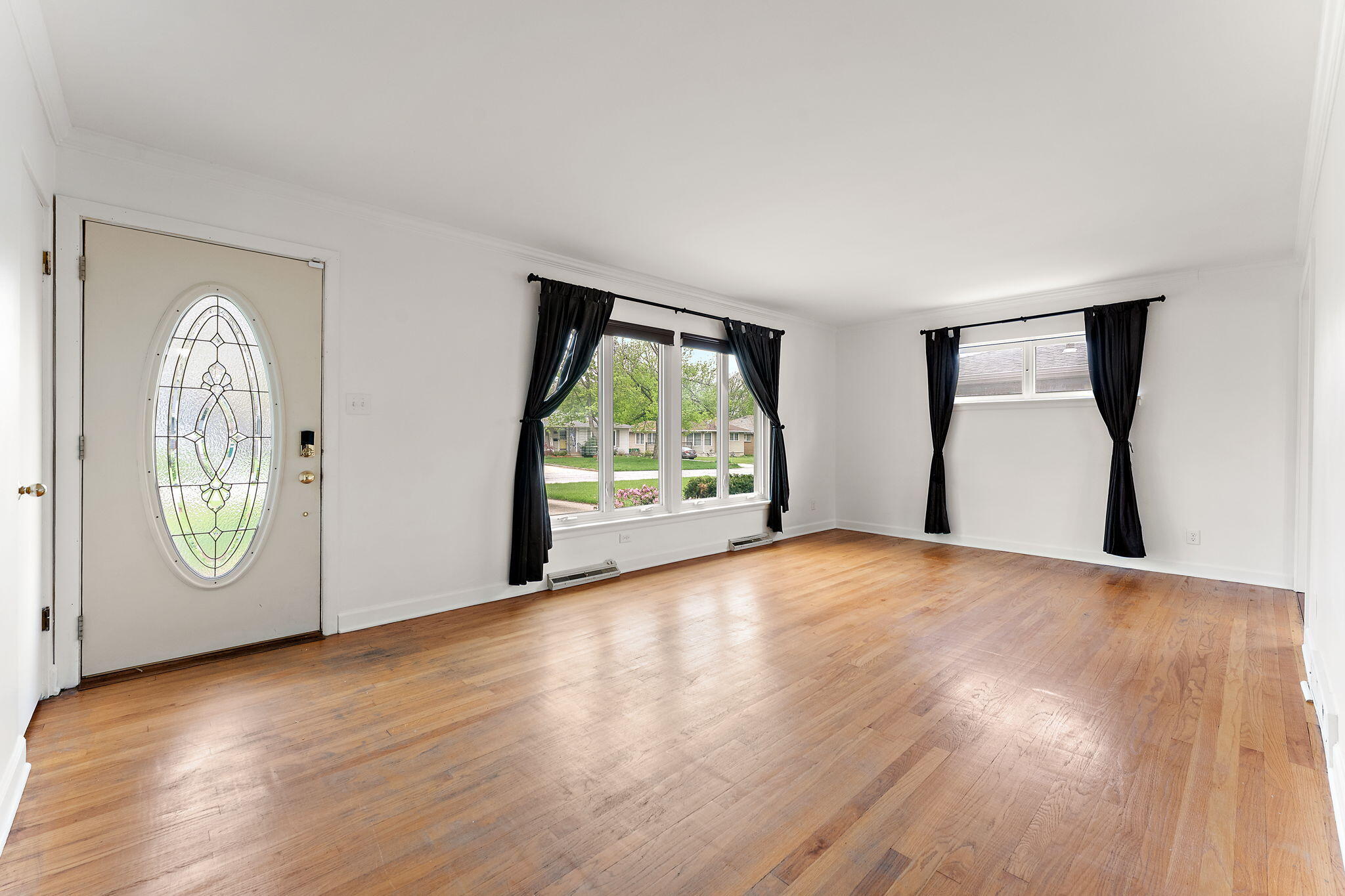 8341 Kooy Drive, Munster, IN 46321; Image #4