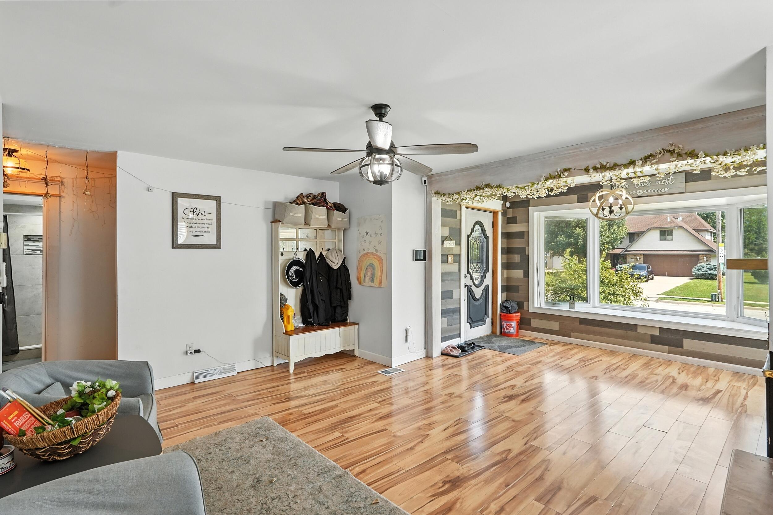7130 Grand Avenue, Hammond, IN 46323; Image #5