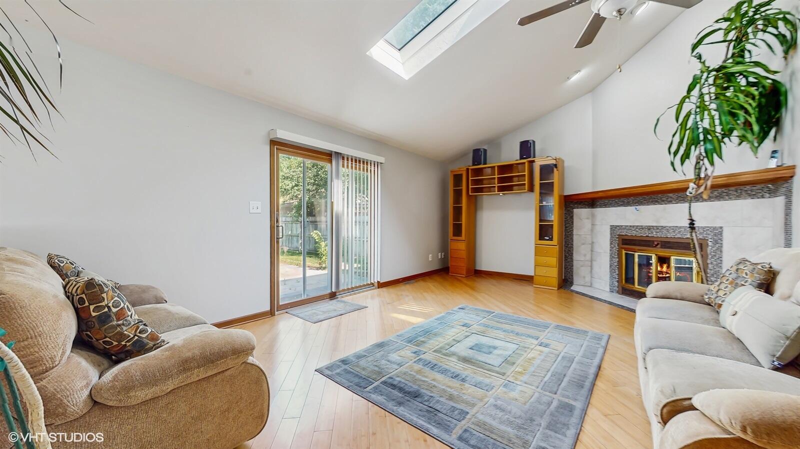8844 Oakwood Avenue, Munster, IN 46321; Image #2