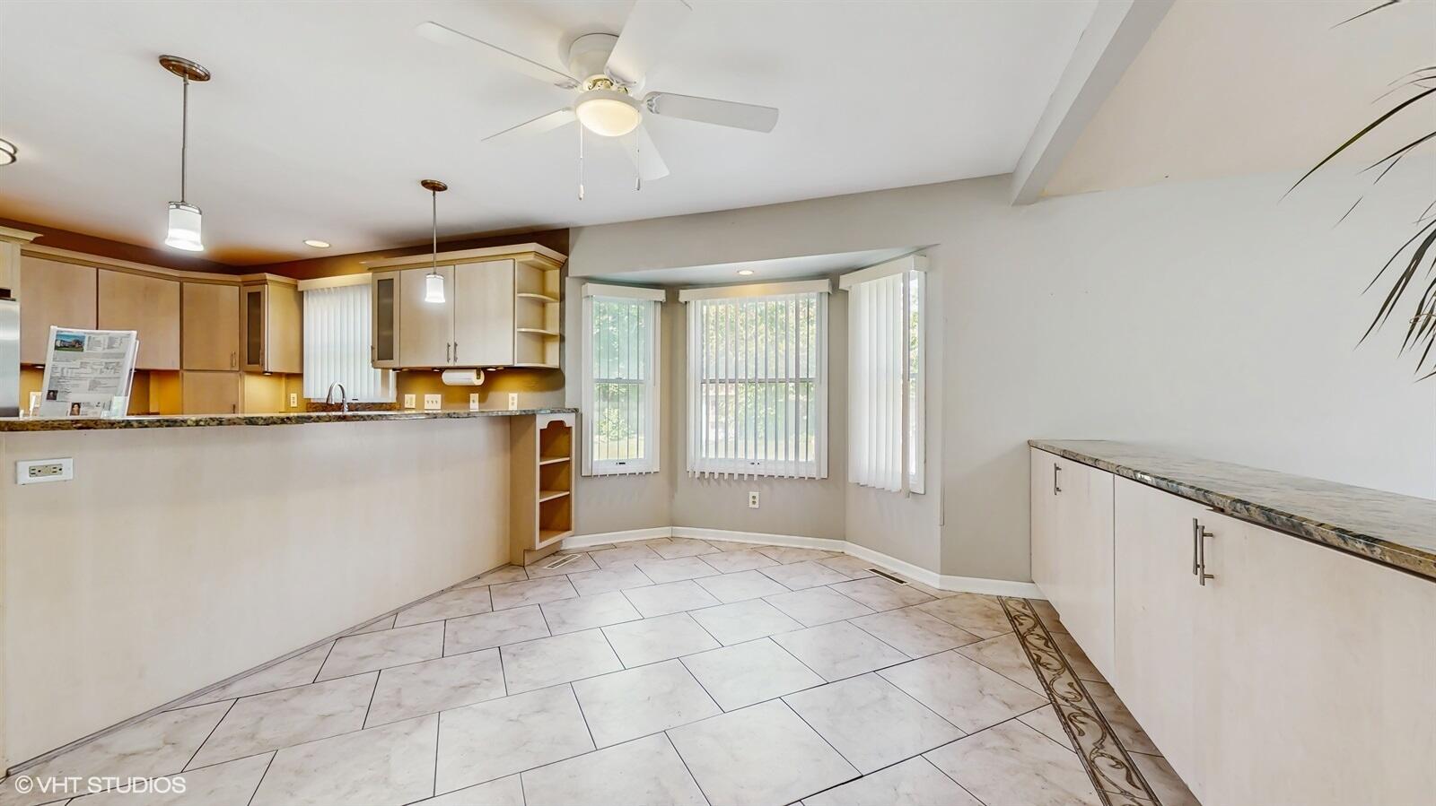 8844 Oakwood Avenue, Munster, IN 46321; Image #20