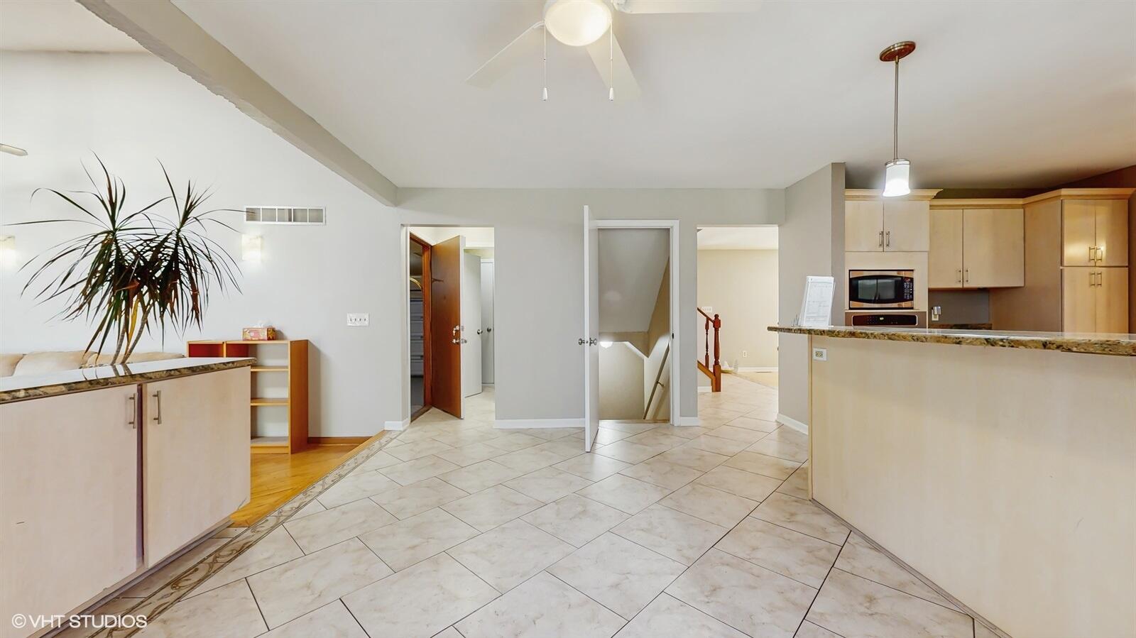 8844 Oakwood Avenue, Munster, IN 46321; Image #21
