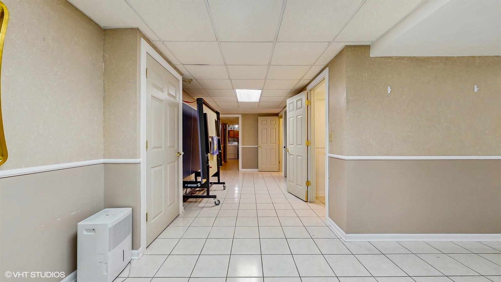 8844 Oakwood Avenue, Munster, IN 46321; Image #36