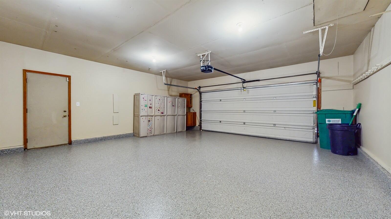 8844 Oakwood Avenue, Munster, IN 46321; Image #4