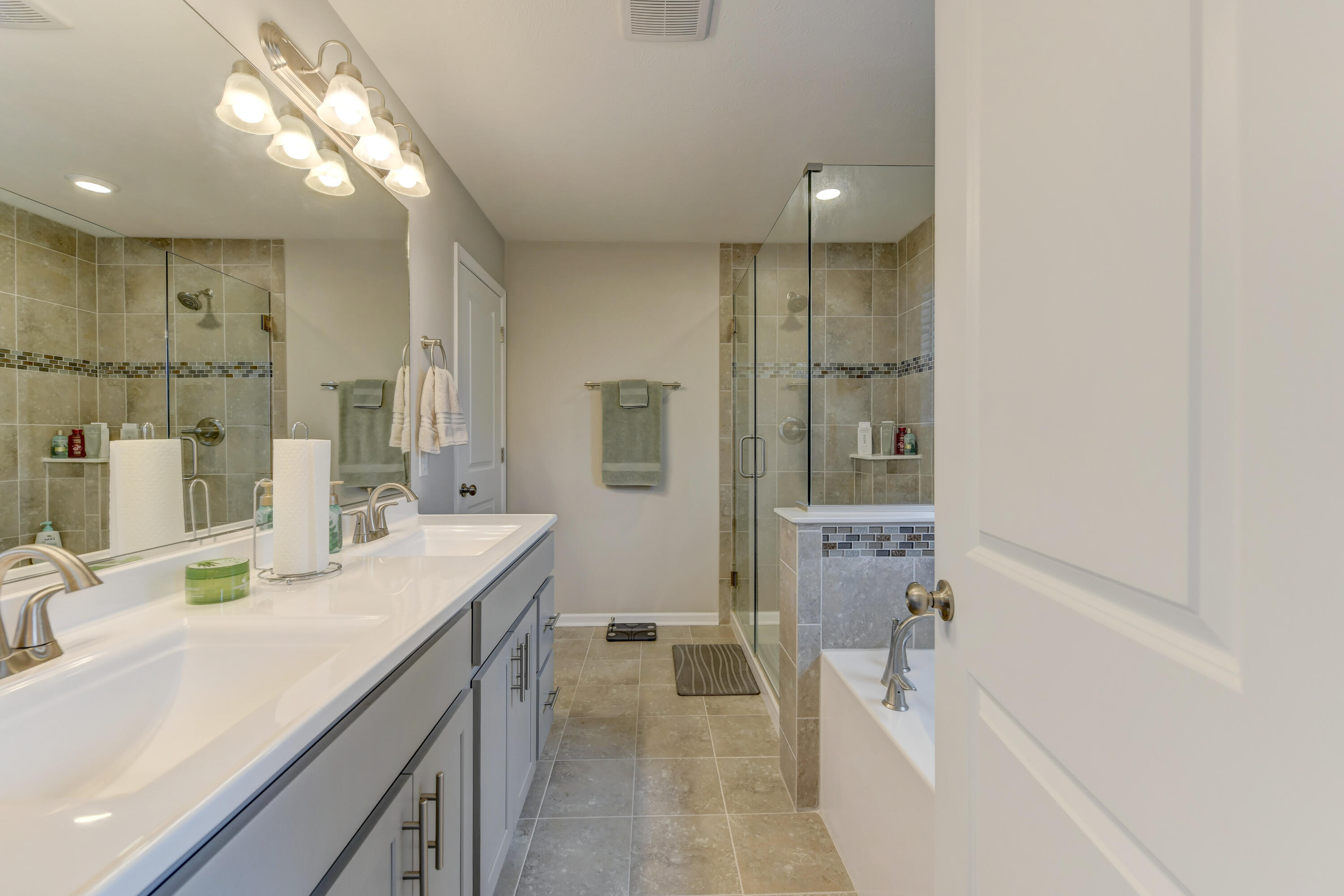 13272 Light Avenue, Dyer, IN 46311; Image #27