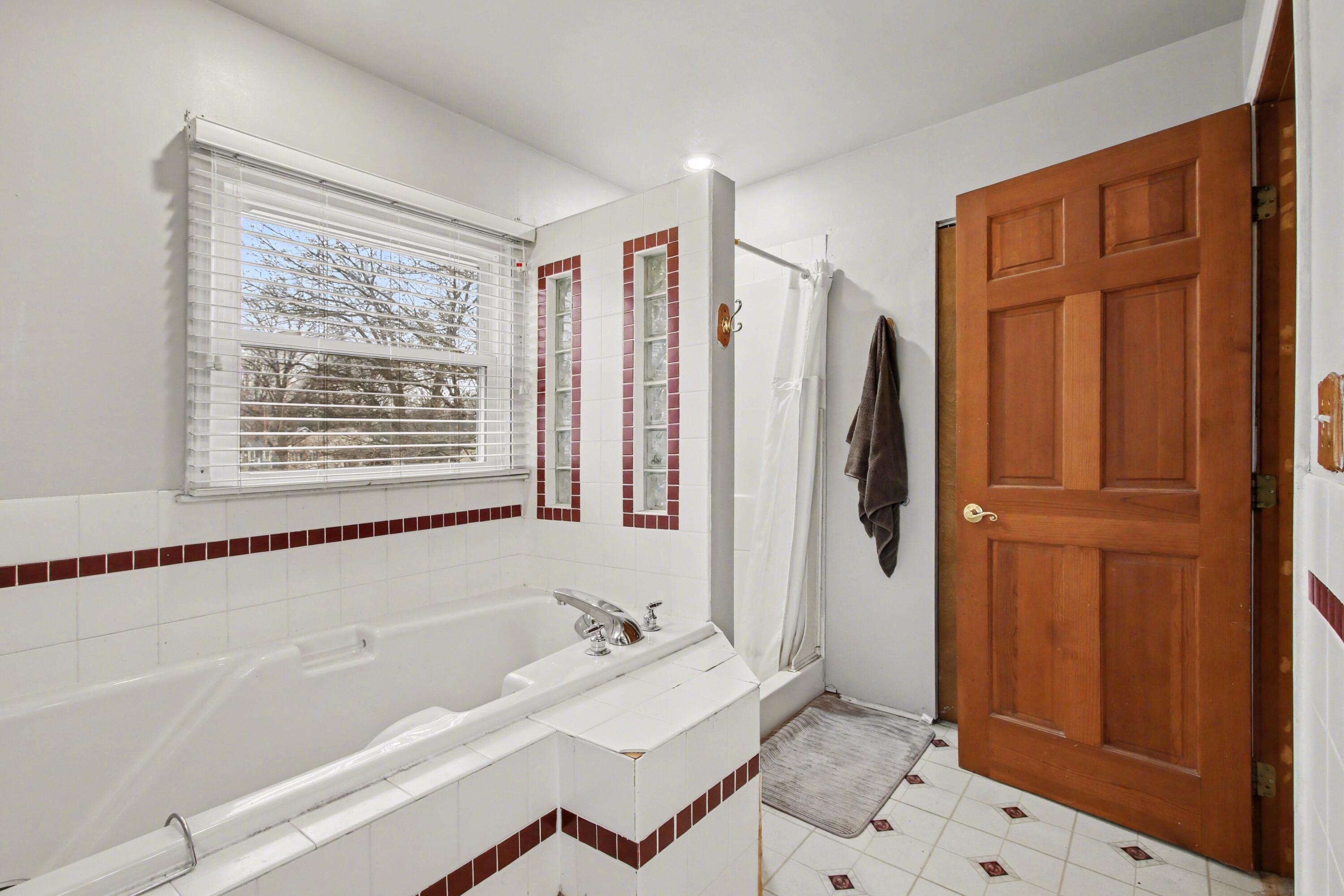 324 Jackson Street, Michigan City, IN 46360; Image #14