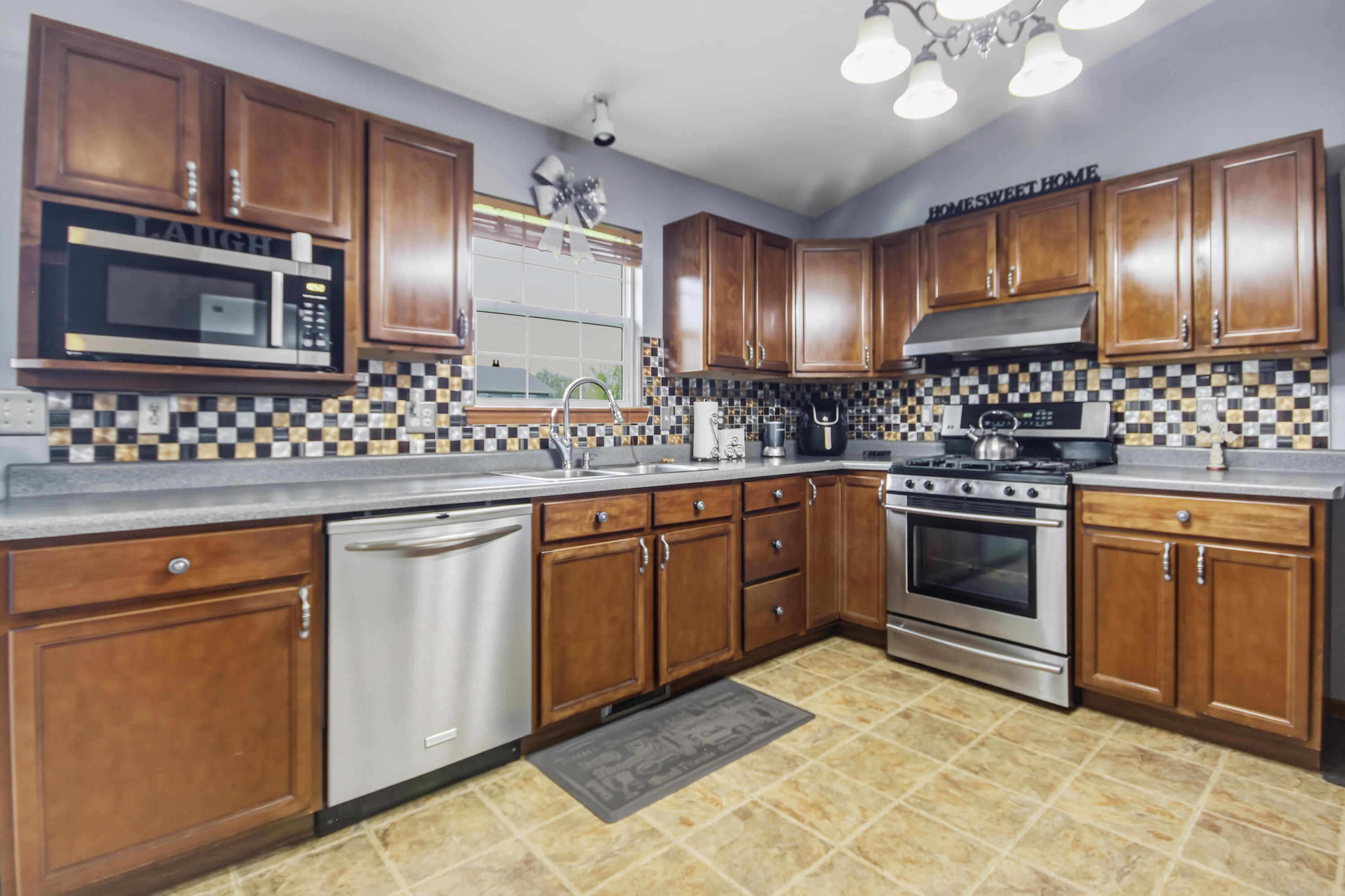 7410 Longcommon Road, Portage, IN 46368; Image #7