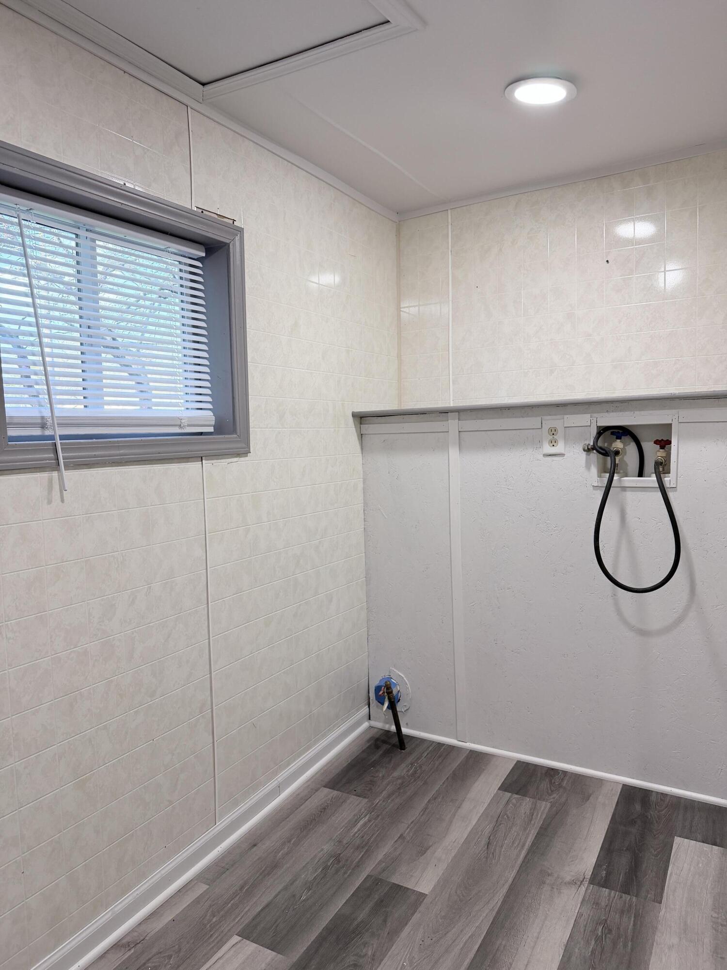 560 S Campbell Street, Valparaiso, IN 46385; Image #15