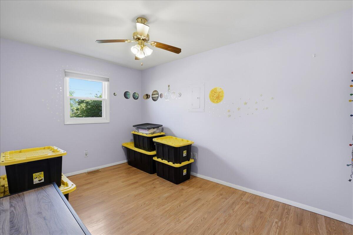 1709 E Rand Street, Hobart, IN 46342; Image #15