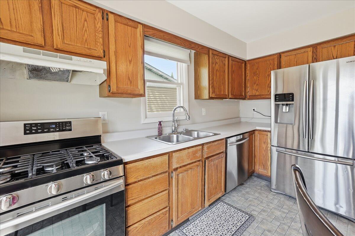 1709 E Rand Street, Hobart, IN 46342; Image #7