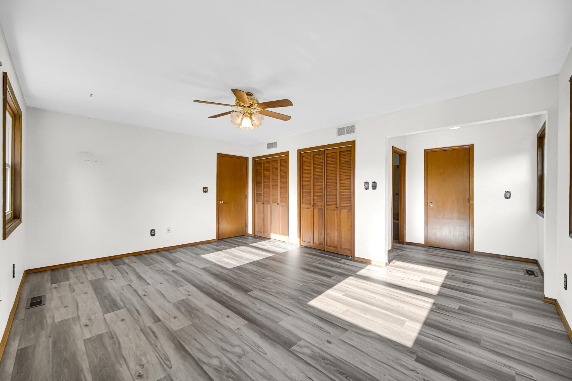 1003 S 150 W, Kouts, IN 46347; Image #13