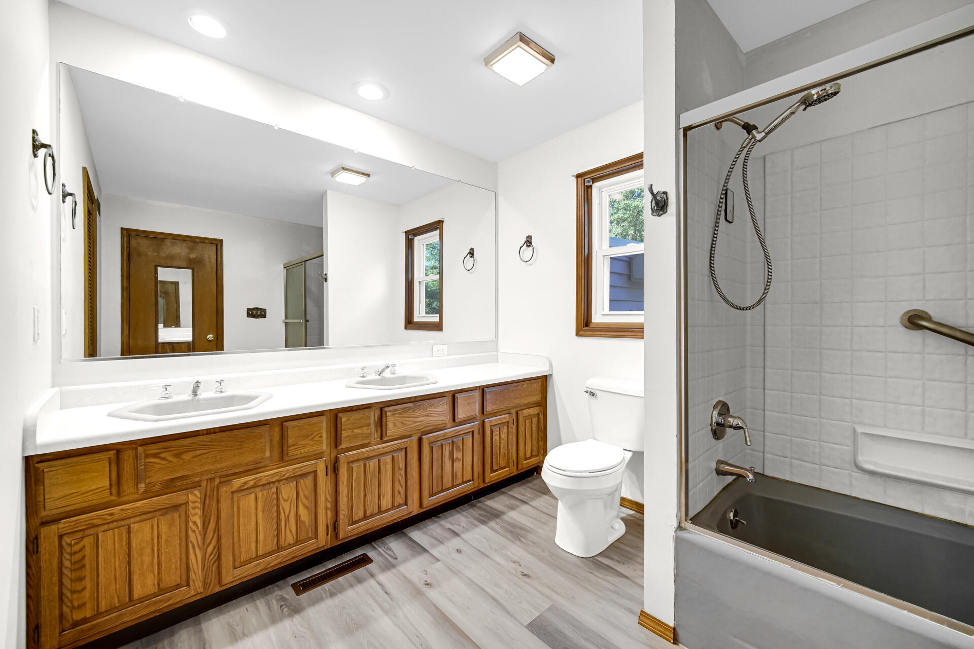 1003 S 150 W, Kouts, IN 46347; Image #14