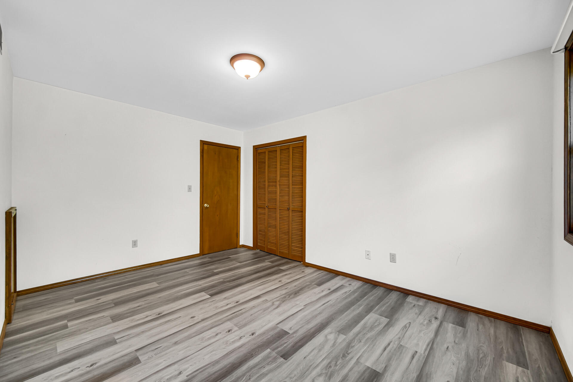1003 S 150 W, Kouts, IN 46347; Image #15
