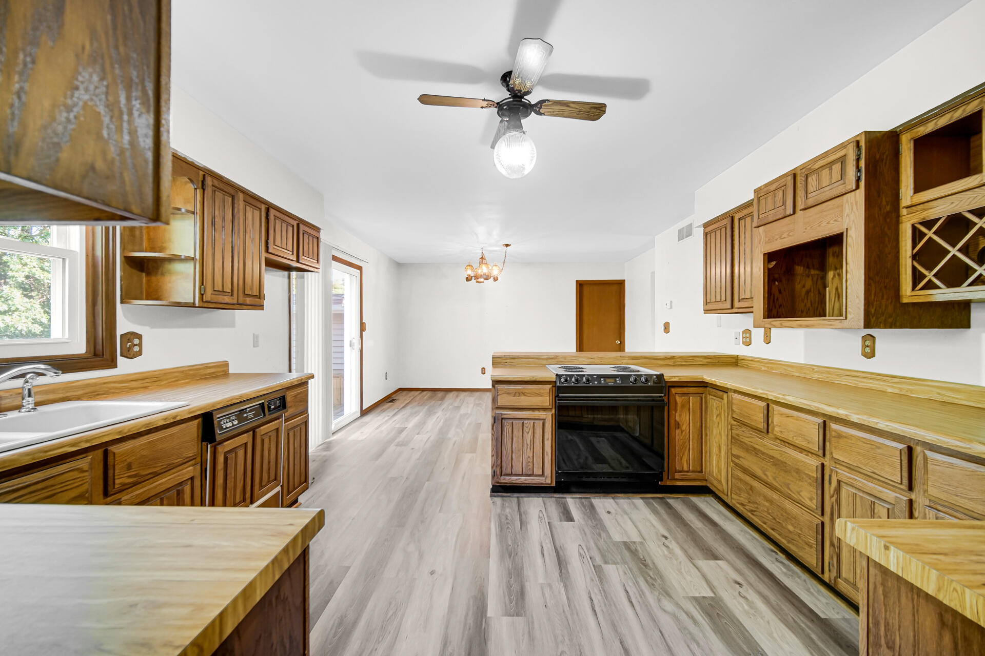 1003 S 150 W, Kouts, IN 46347; Image #19