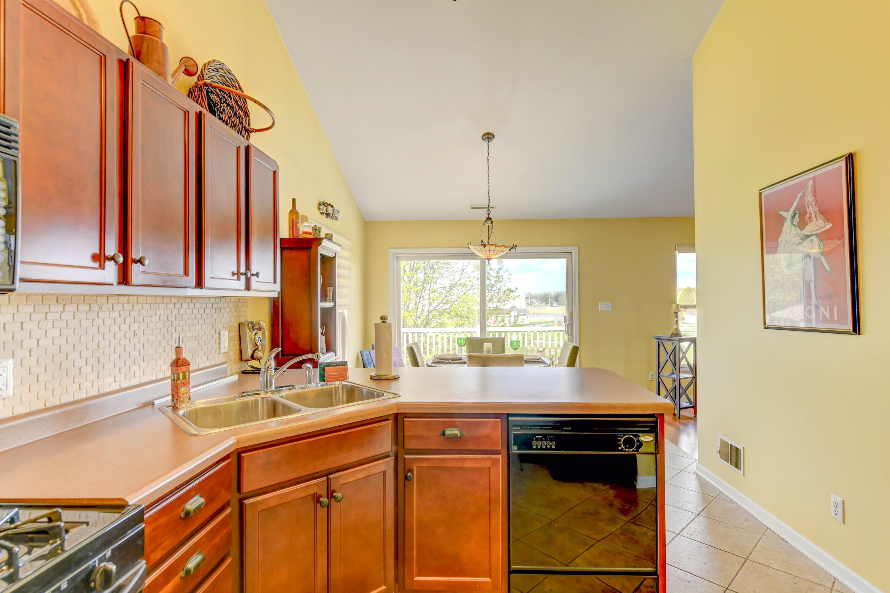 1042 Lakewood Court, Schererville, IN 46375; Image #14