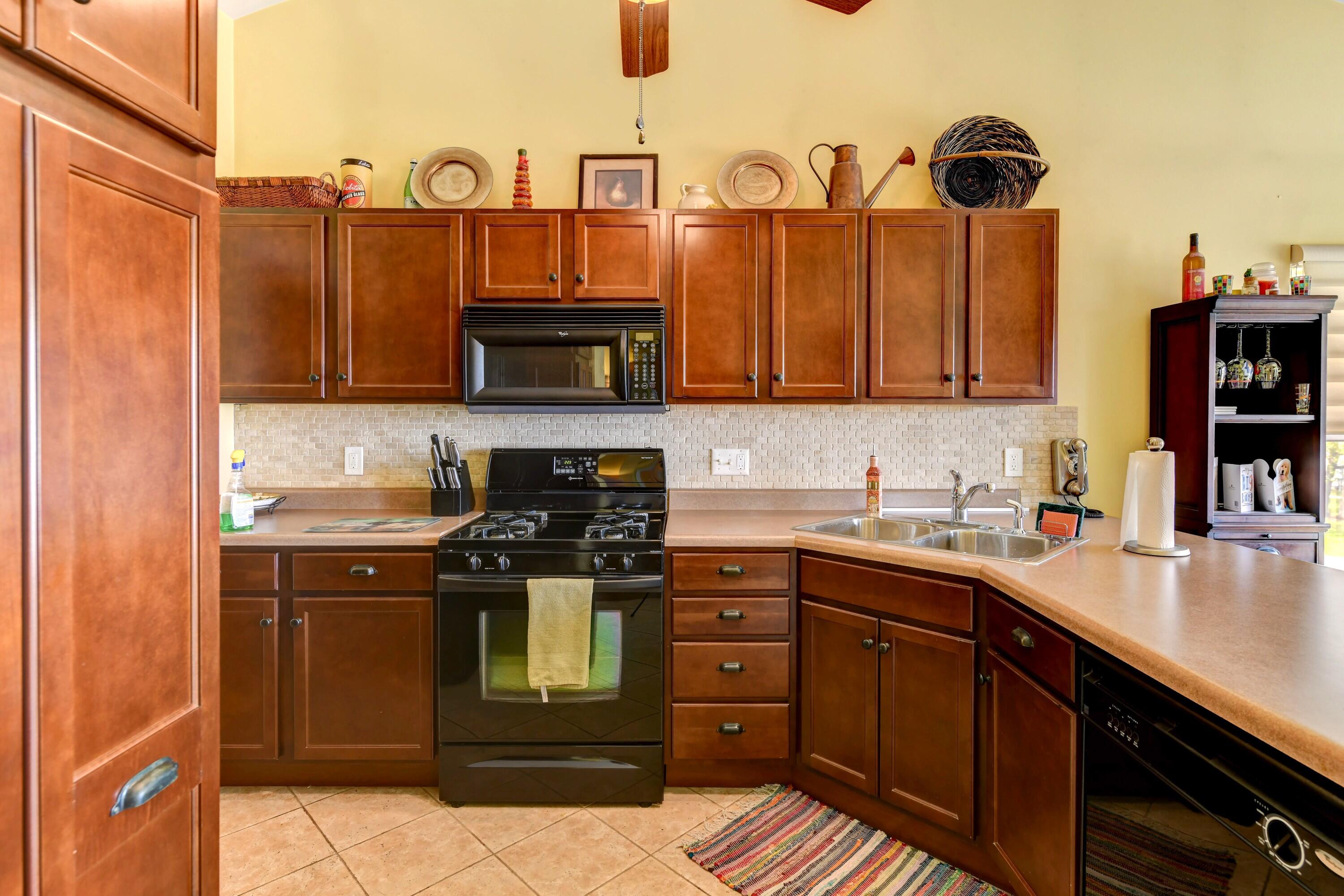1042 Lakewood Court, Schererville, IN 46375; Image #8