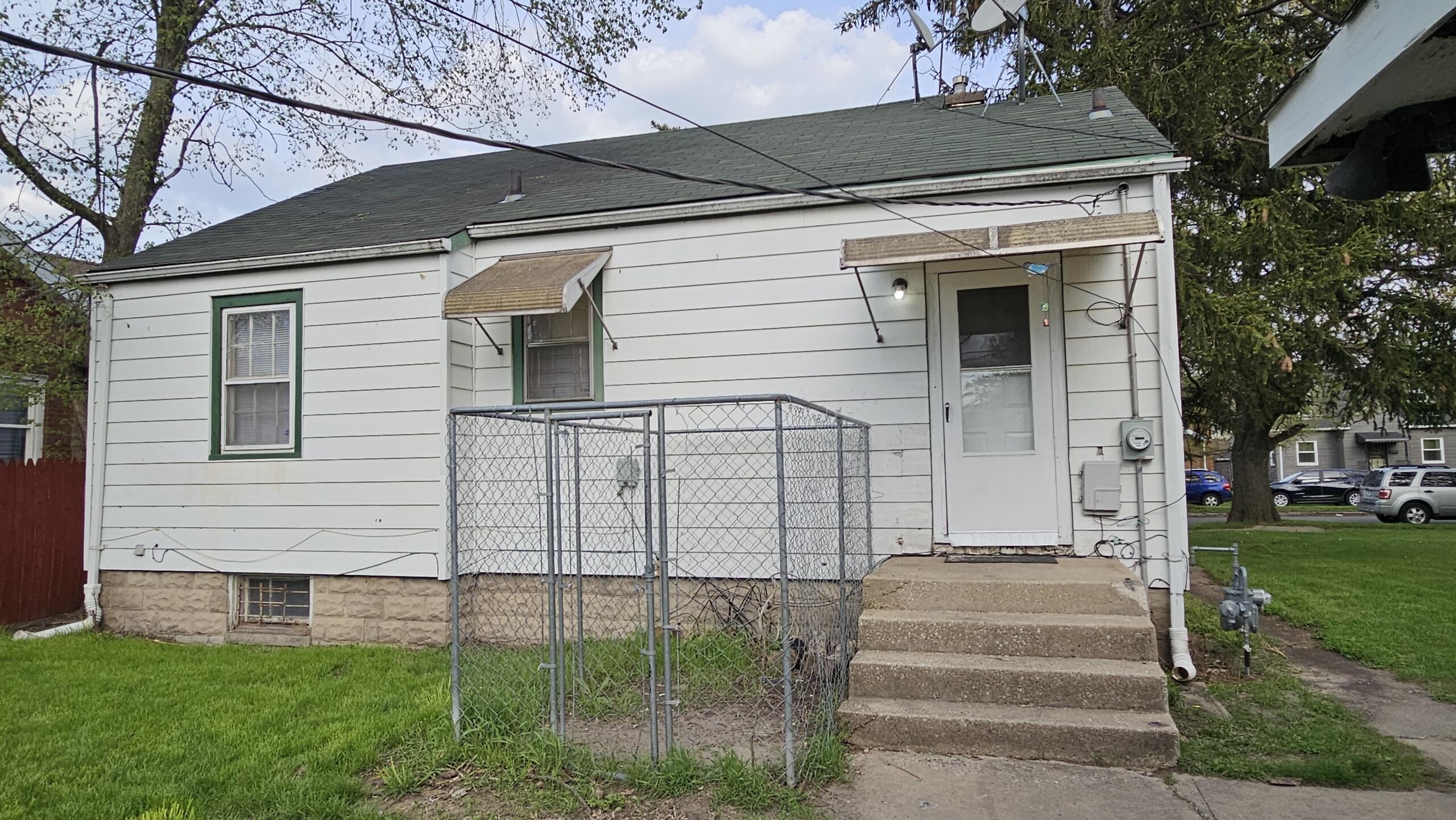 3666 Van Buren Street, Gary, IN 46408; Image #27