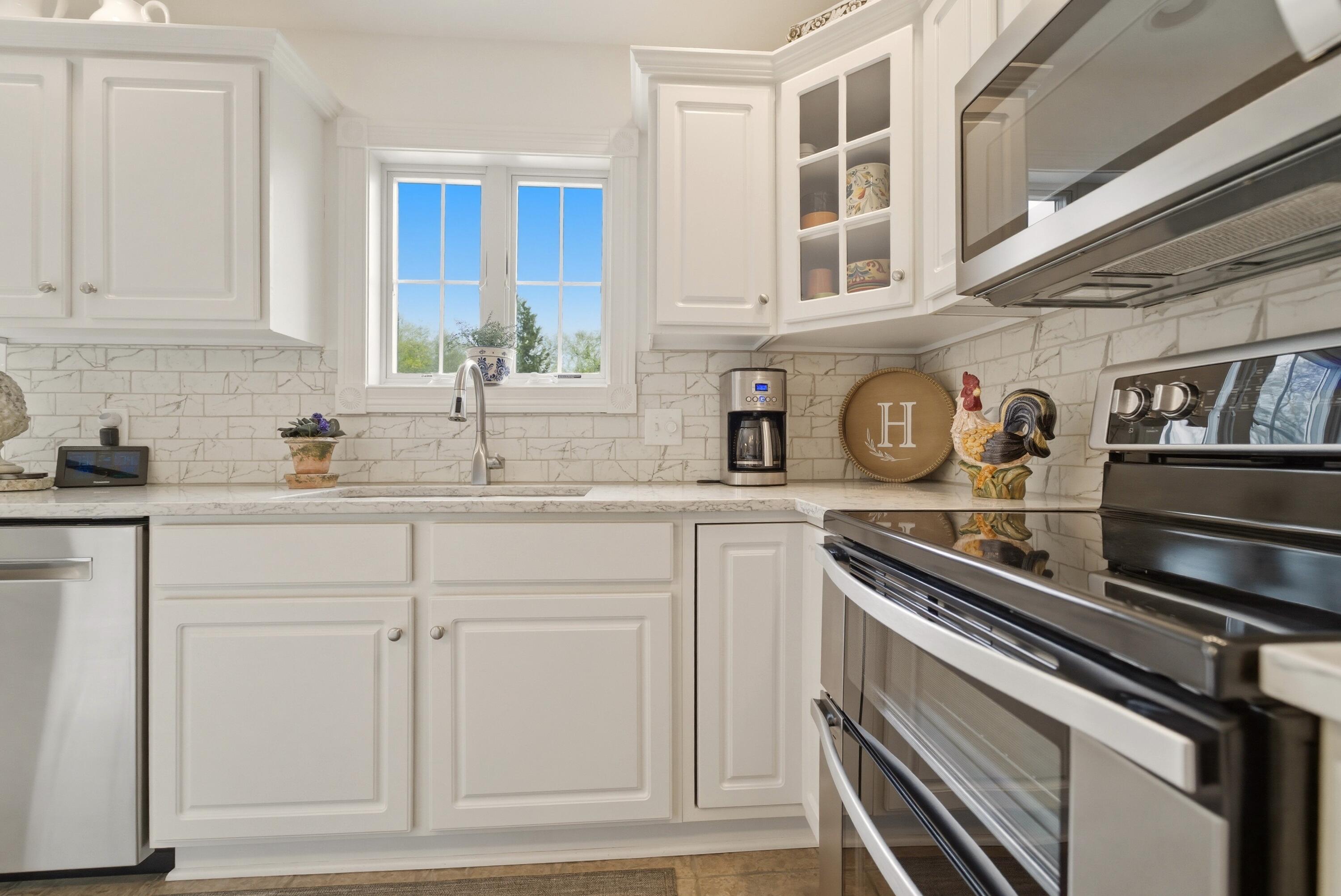 1205 Waterside Lane, Crown Point, IN 46307; Image #6