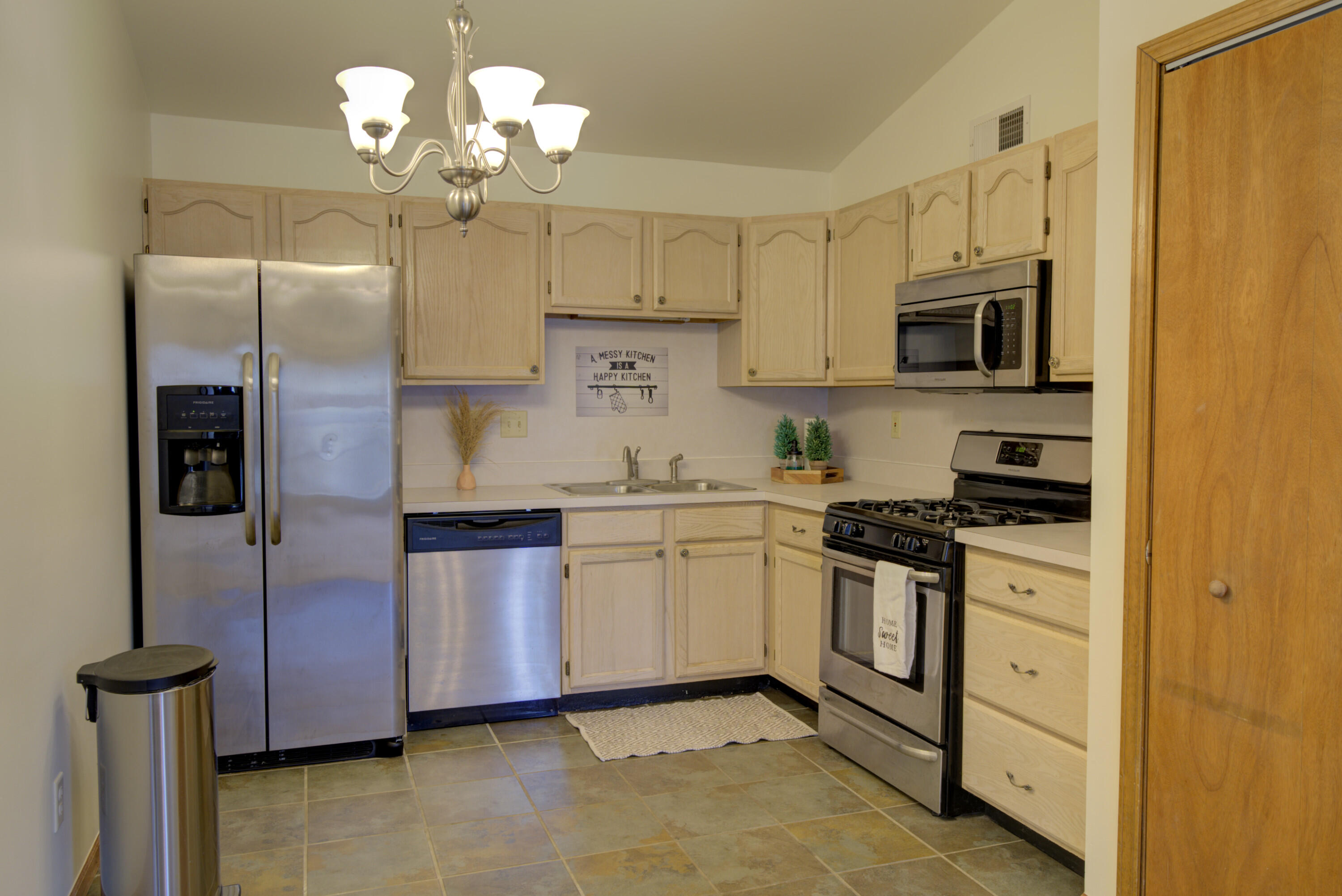 3602 Timberbridge Drive, Valparaiso, IN 46383; Image #5