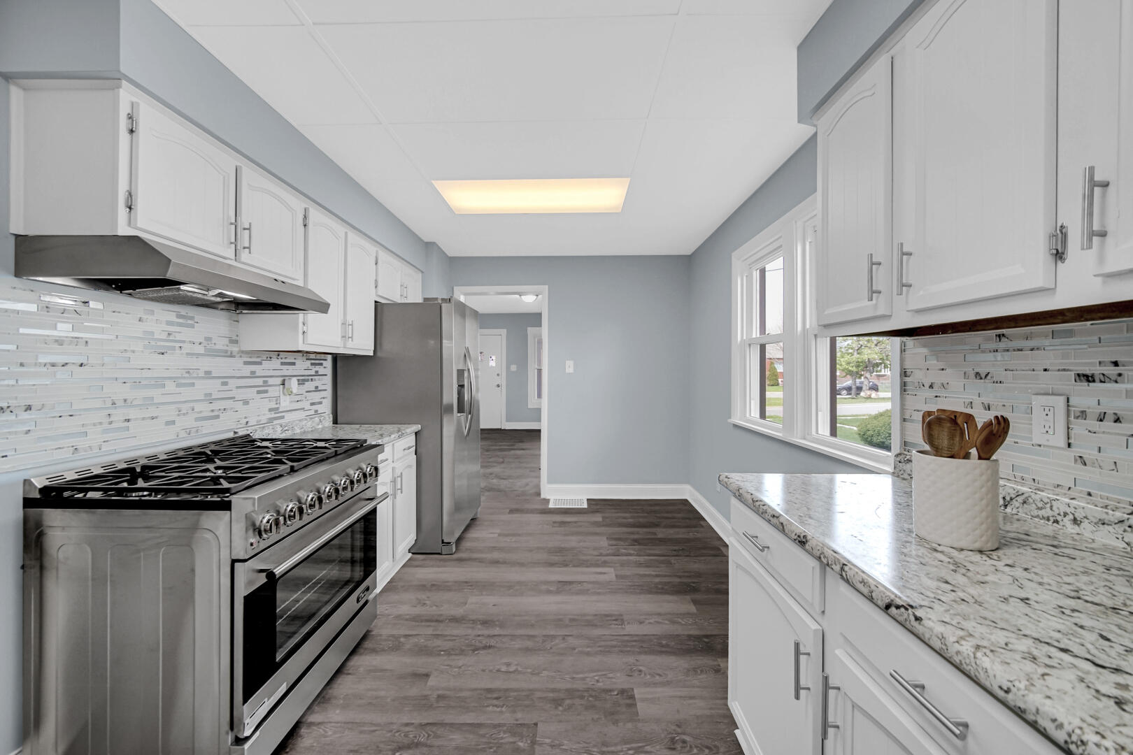 648 Stewart Court, Whiting, IN 46394; Image #3