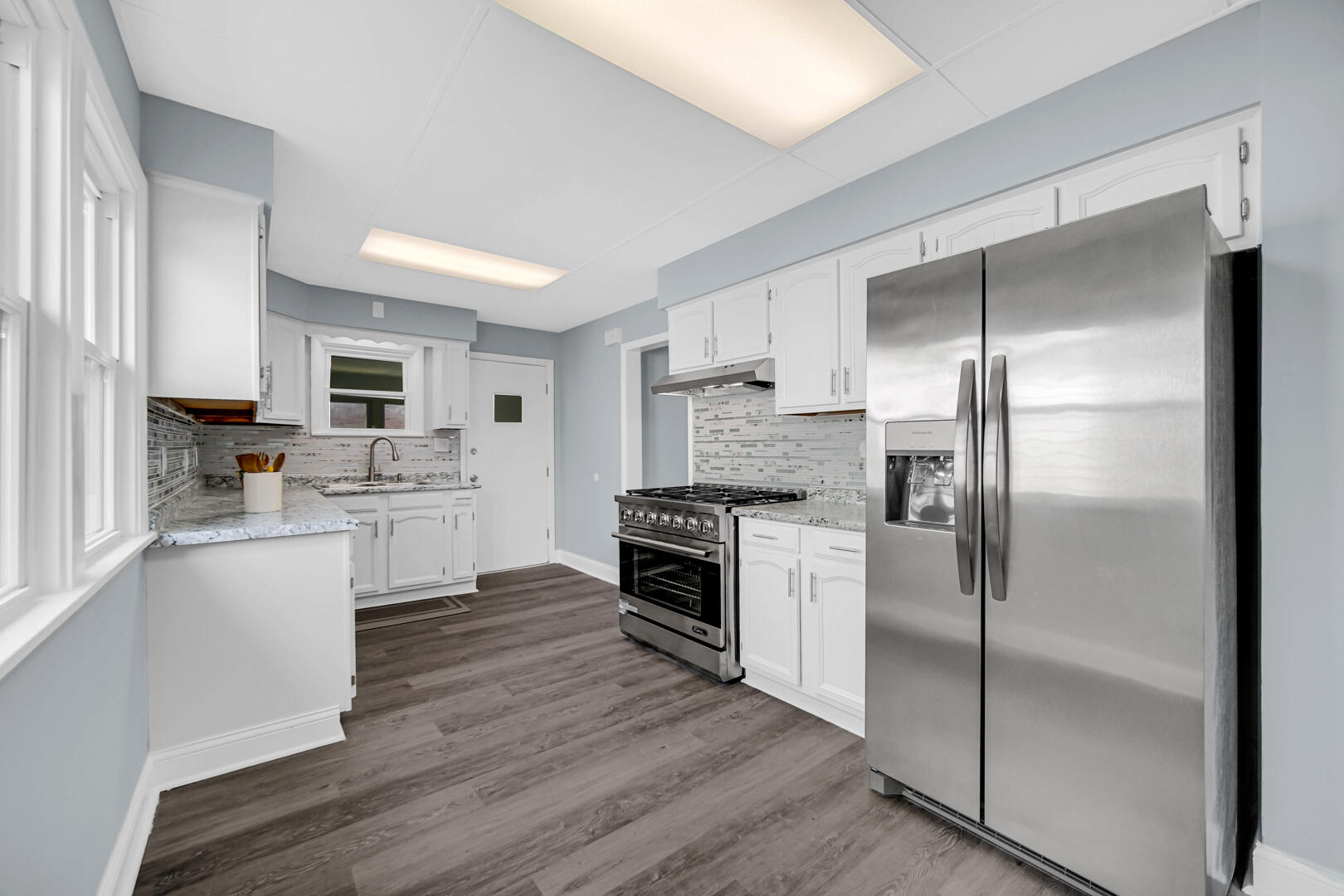 648 Stewart Court, Whiting, IN 46394; Image #7