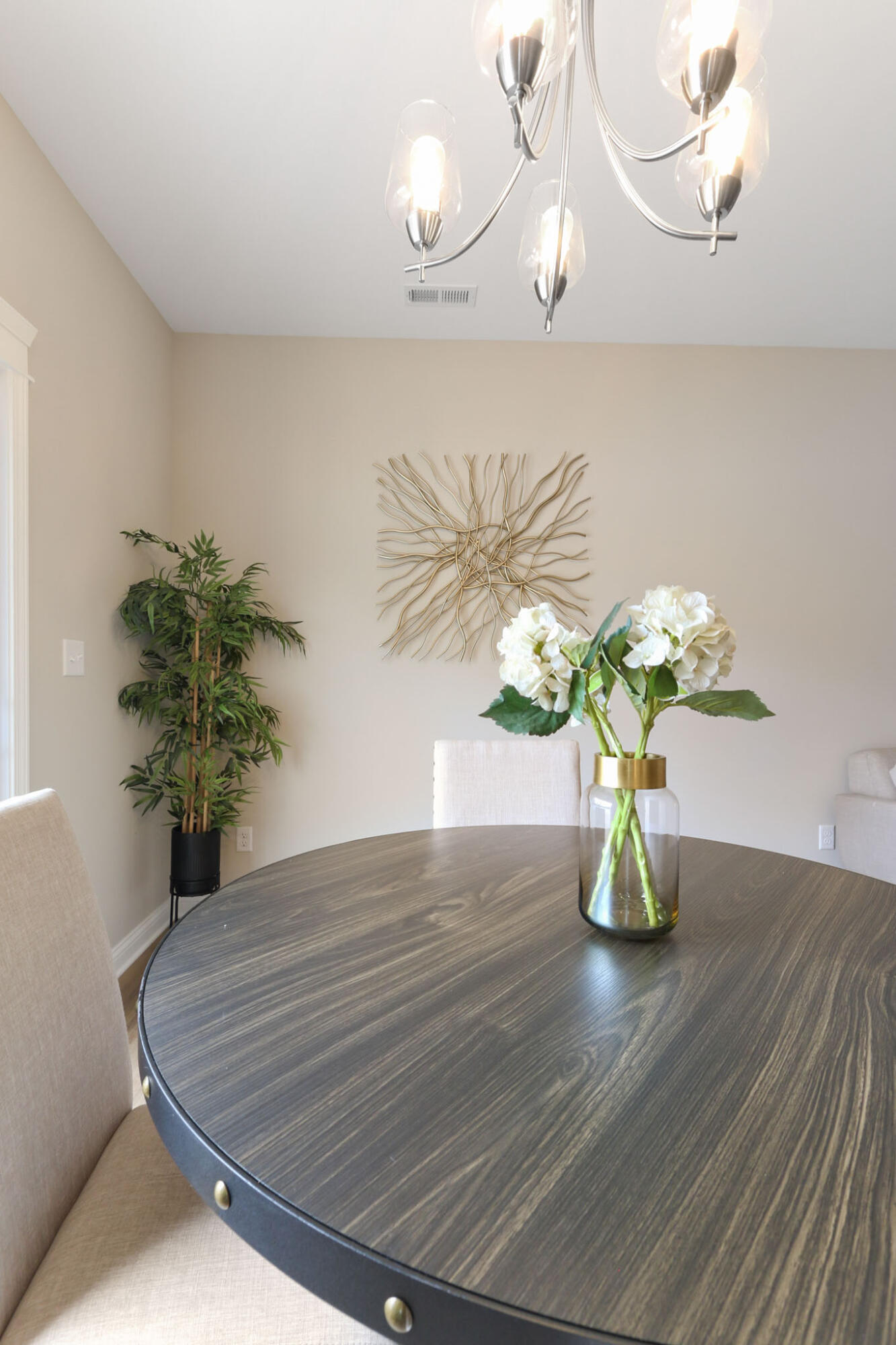 945 Paula Court, Hobart, IN 46342; Image #14