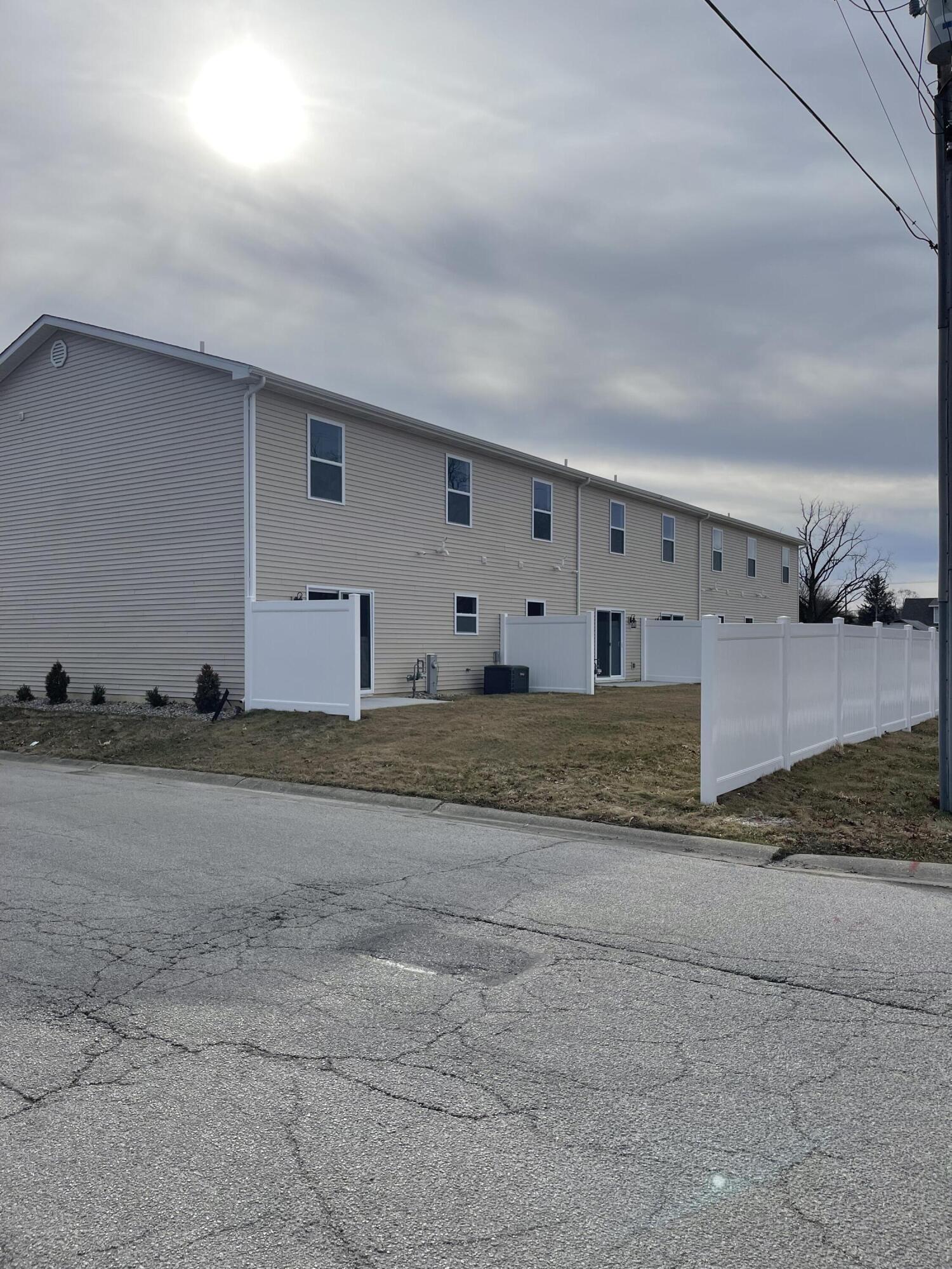 945 Paula Court, Hobart, IN 46342; Image #31