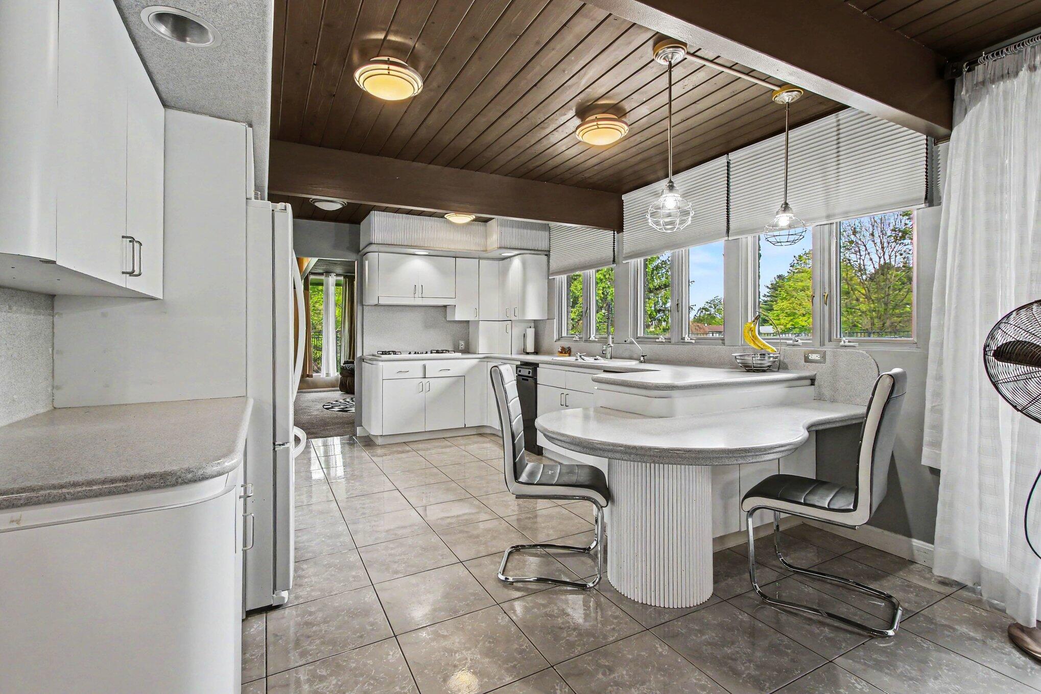 102 Sylvan Drive, Valparaiso, IN 46385; Image #13