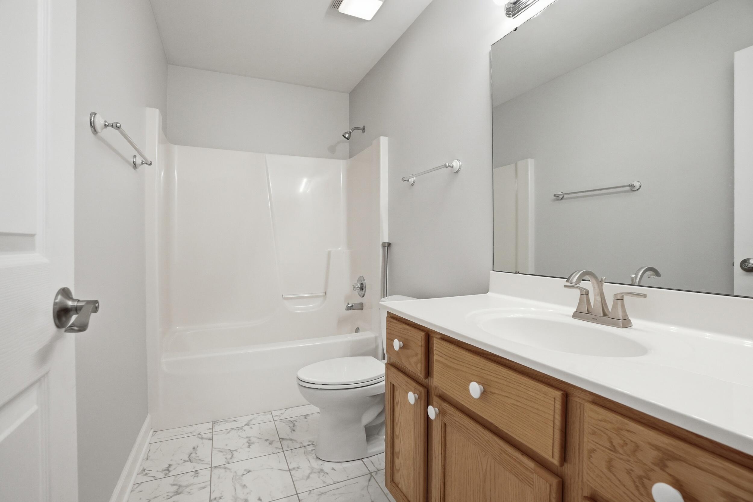 9831 Hart Street, St. John, IN 46373; Image #16