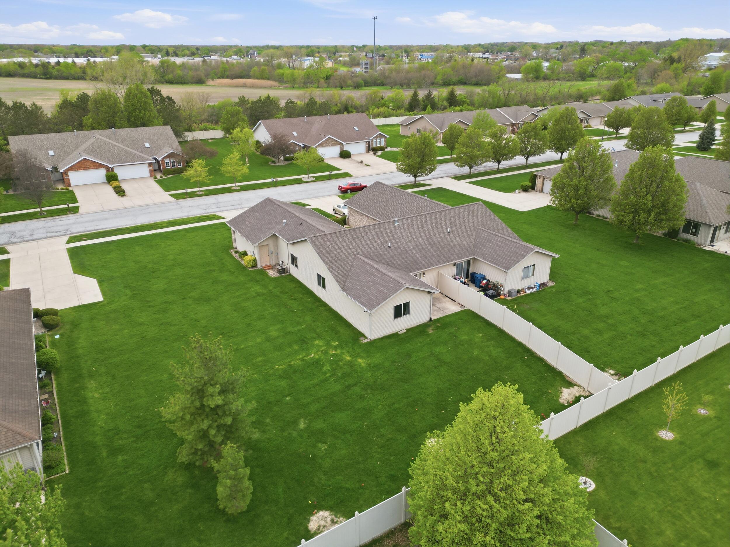 9831 Hart Street, St. John, IN 46373; Image #24