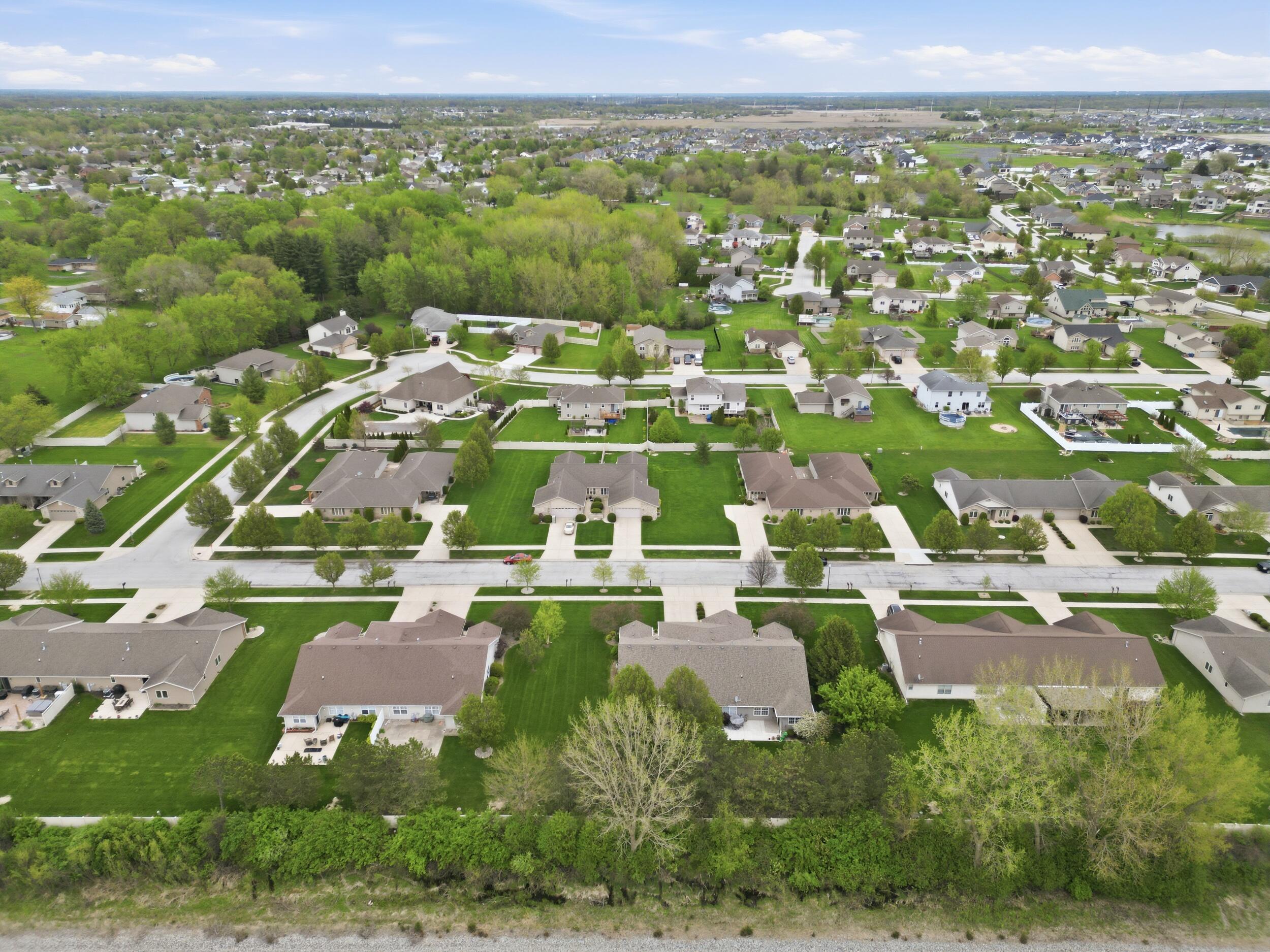 9831 Hart Street, St. John, IN 46373; Image #28