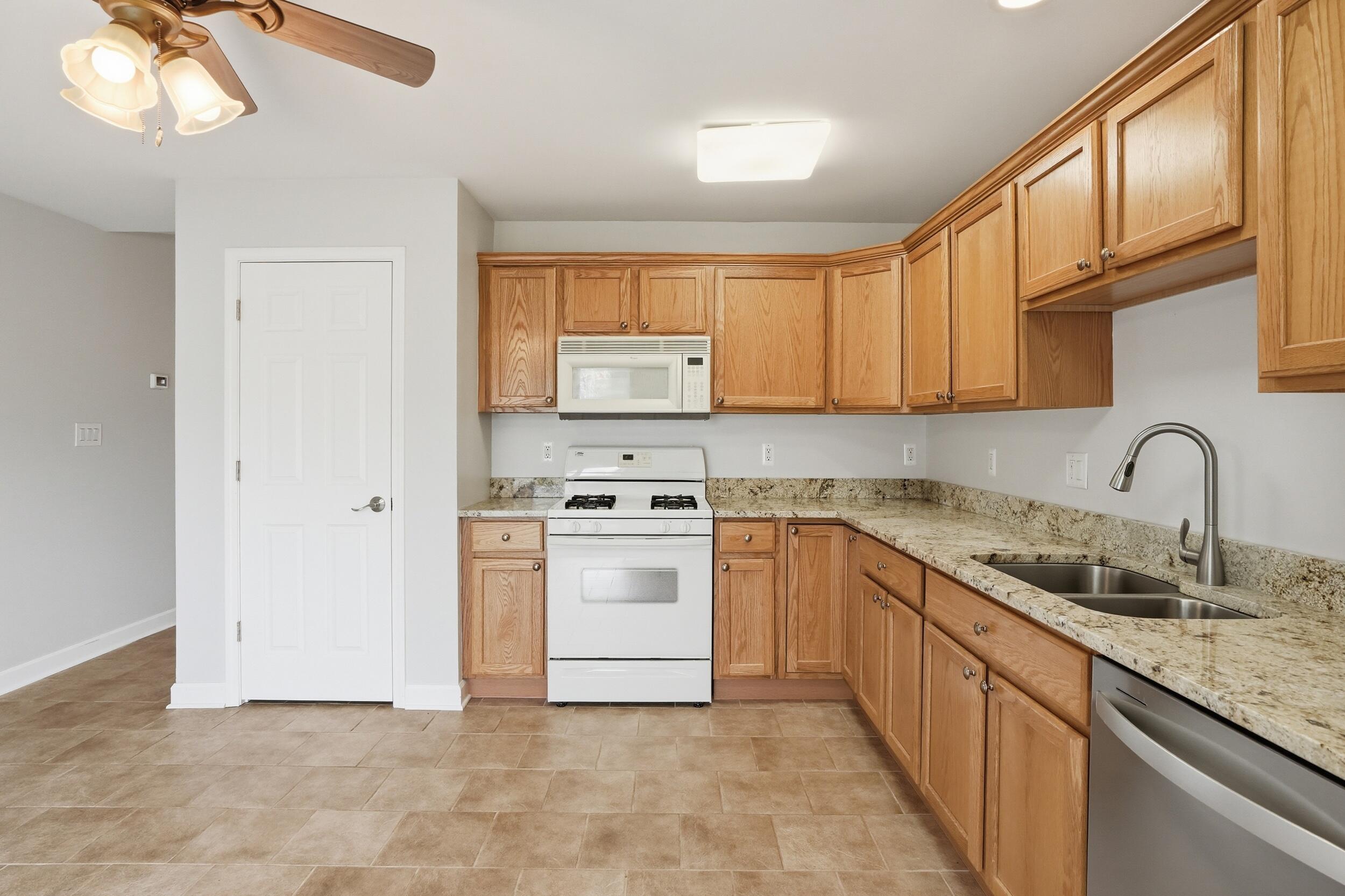 9831 Hart Street, St. John, IN 46373; Image #9