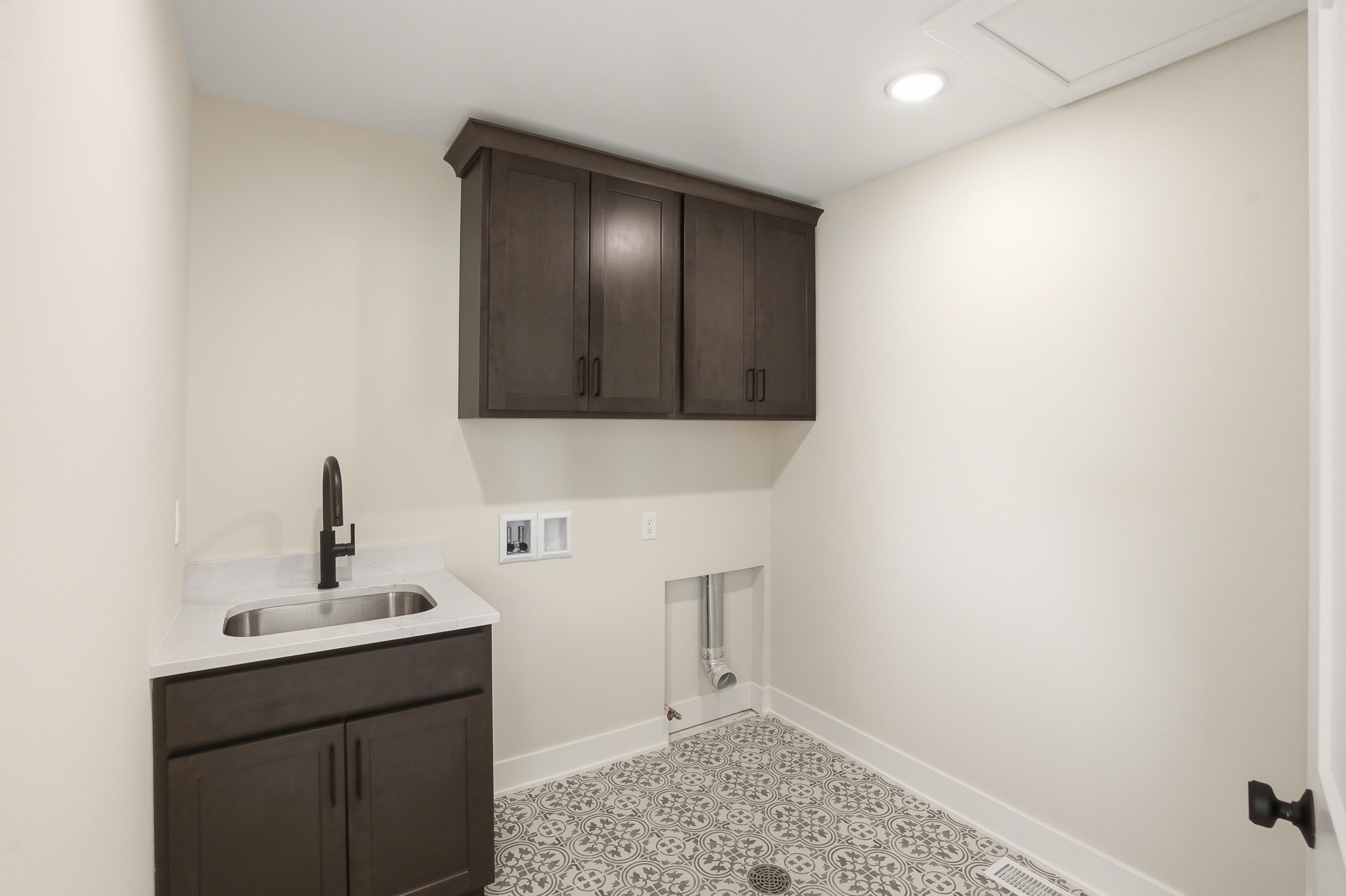 2810 Old Oak Drive, Valparaiso, IN 46385; Image #30