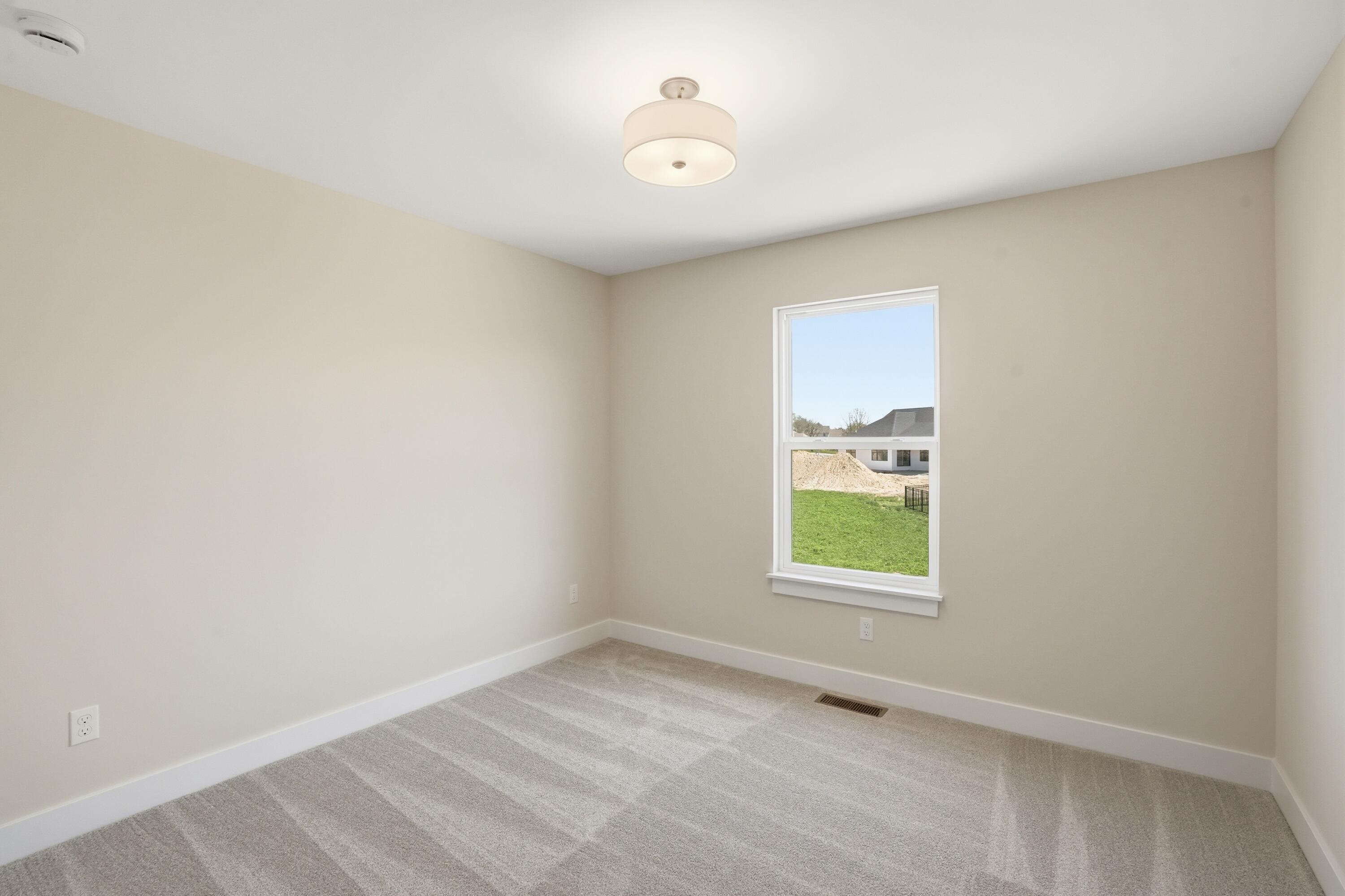 2810 Old Oak Drive, Valparaiso, IN 46385; Image #31