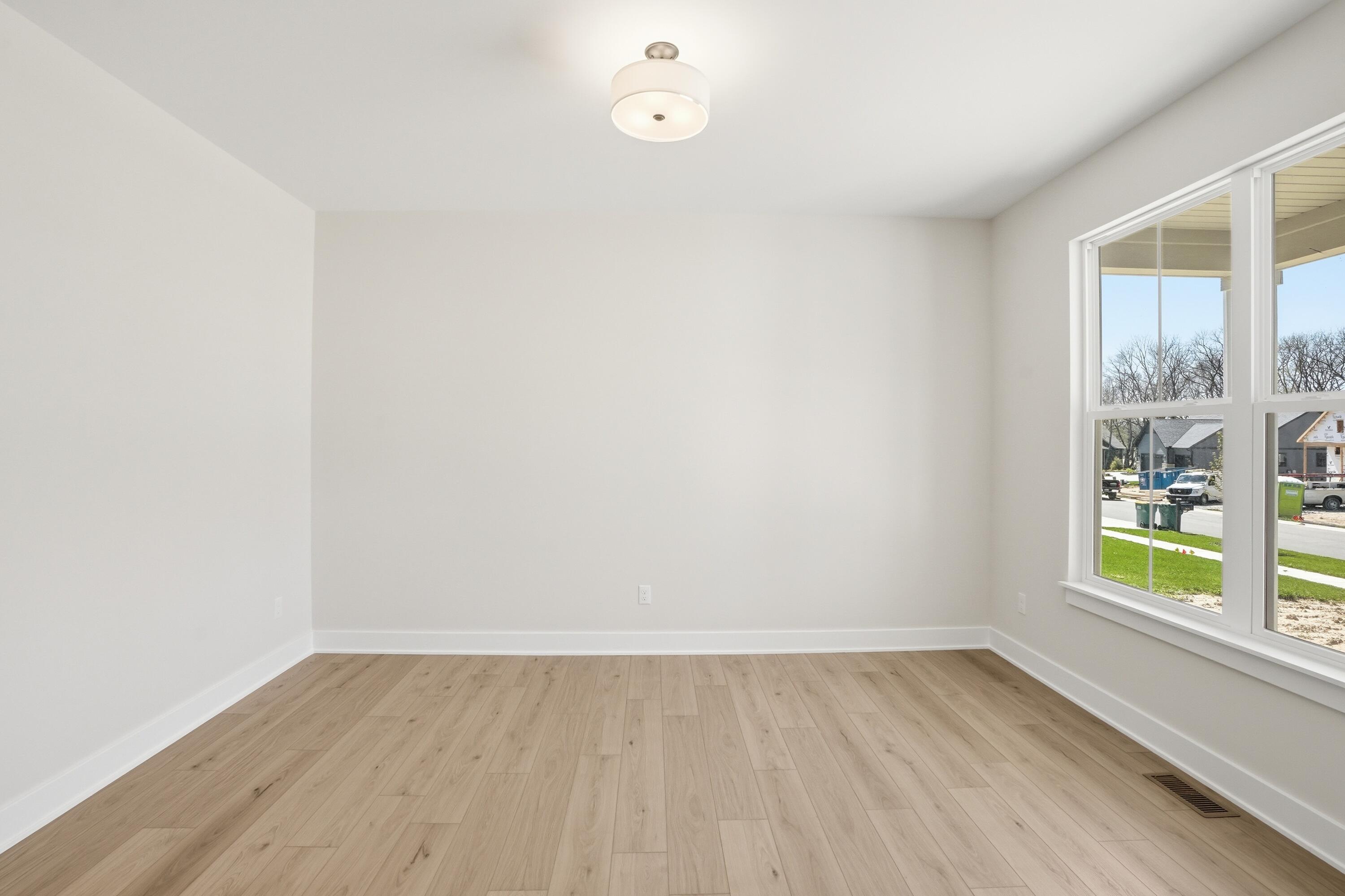 2810 Old Oak Drive, Valparaiso, IN 46385; Image #4