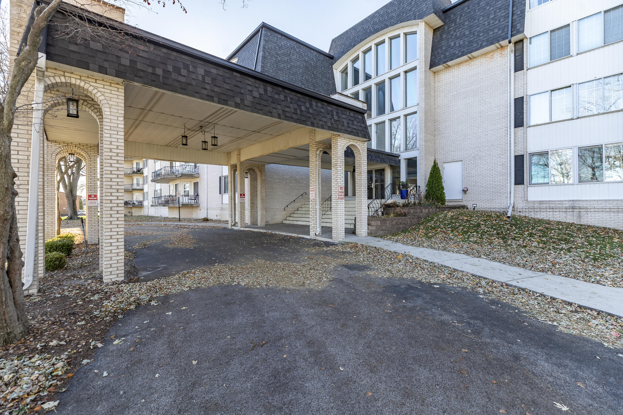 8750 Harrison Avenue, Munster, IN #211, 46321; Image #22