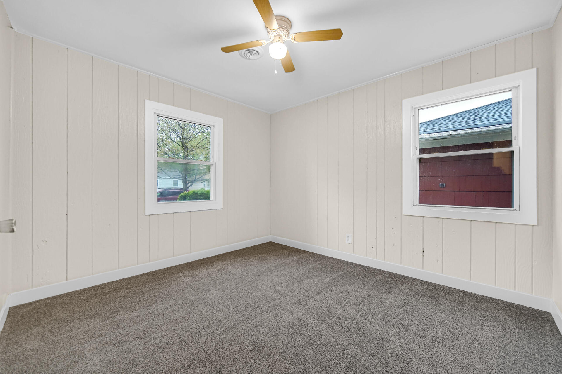 7608 Catalpa Avenue, Hammond, IN 46324; Image #17