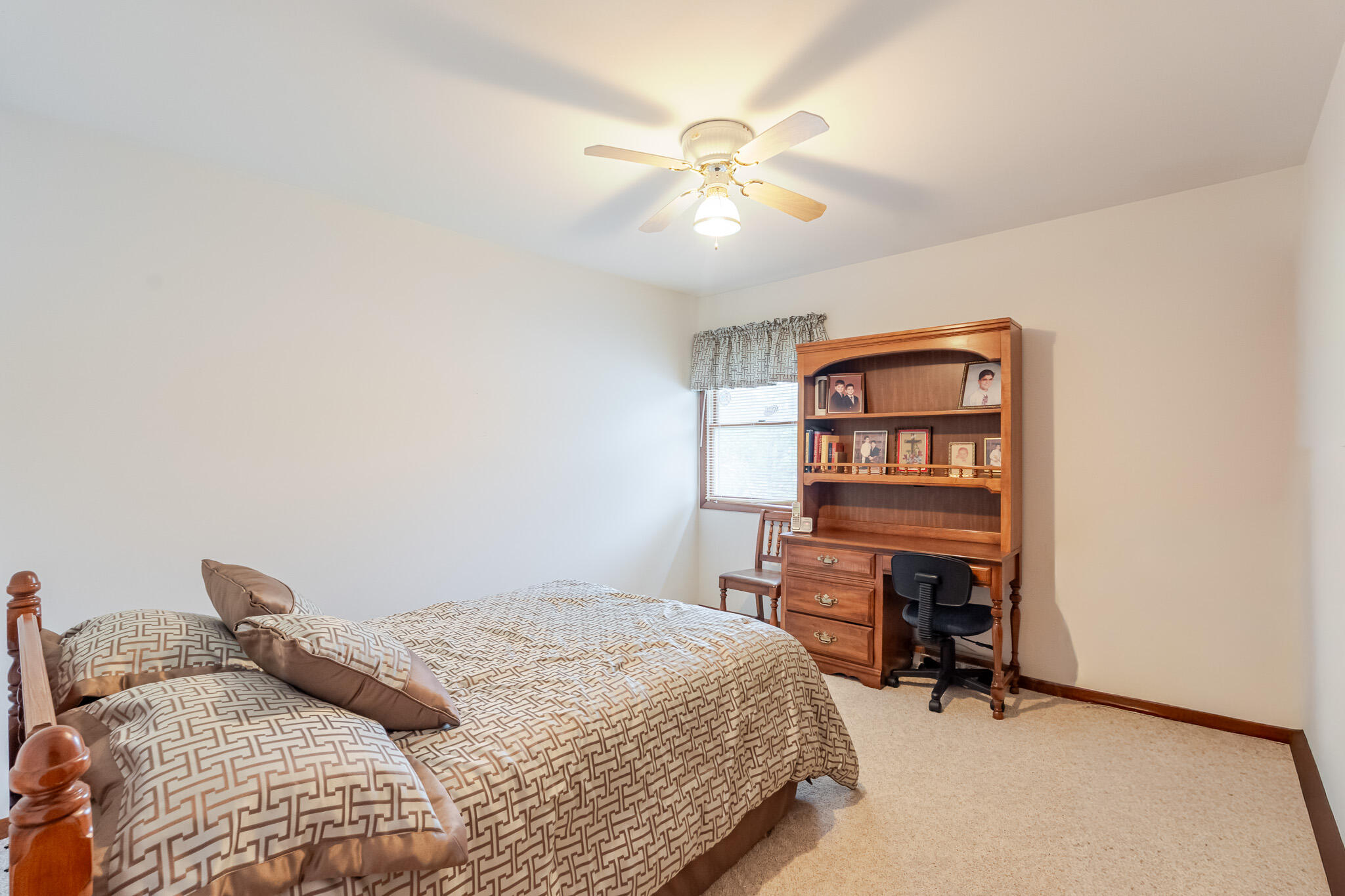 1839 Bluebird Lane, Munster, IN 46321; Image #20