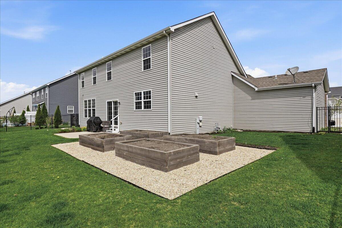 8123 W 102nd Avenue, St. John, IN 46373; Image #40