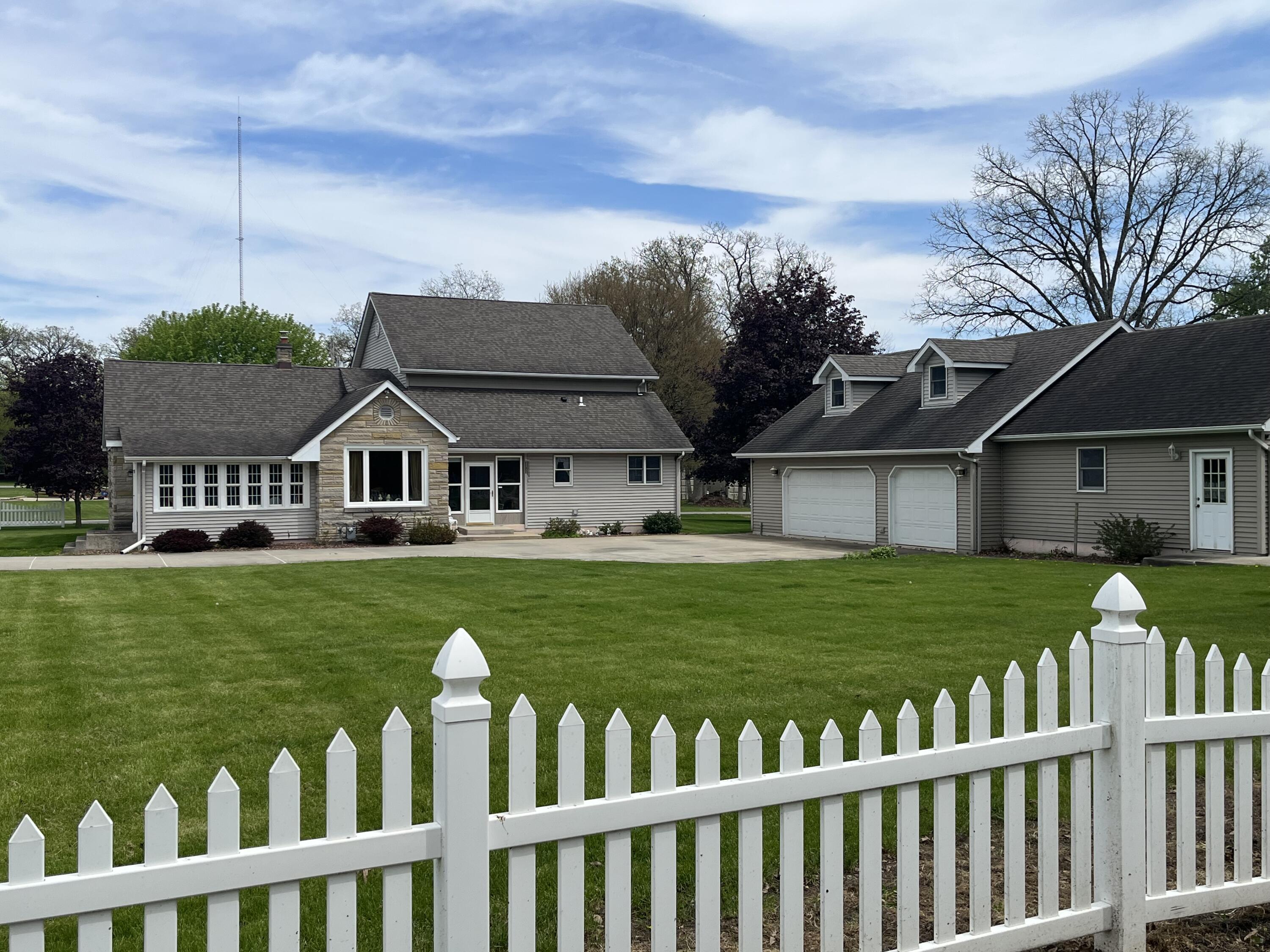 6315 W 147th Avenue, Crown Point, IN 46307; Image #2