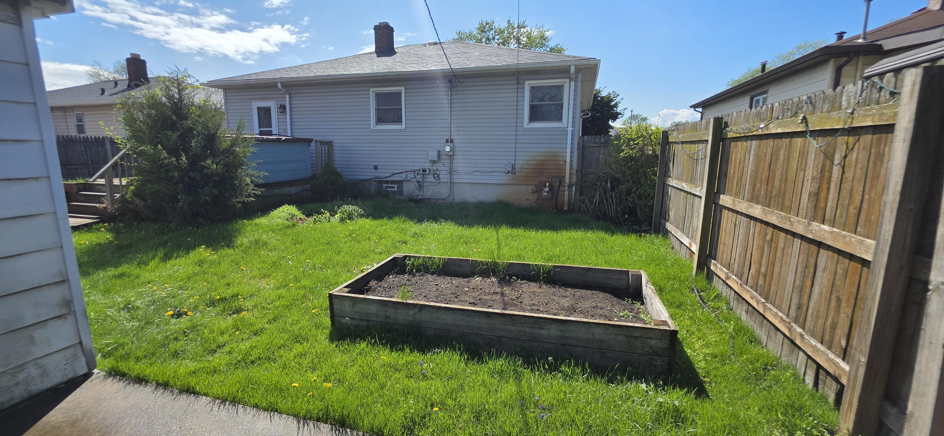 7529 Maryland Avenue, Hammond, IN 46323; Image #17