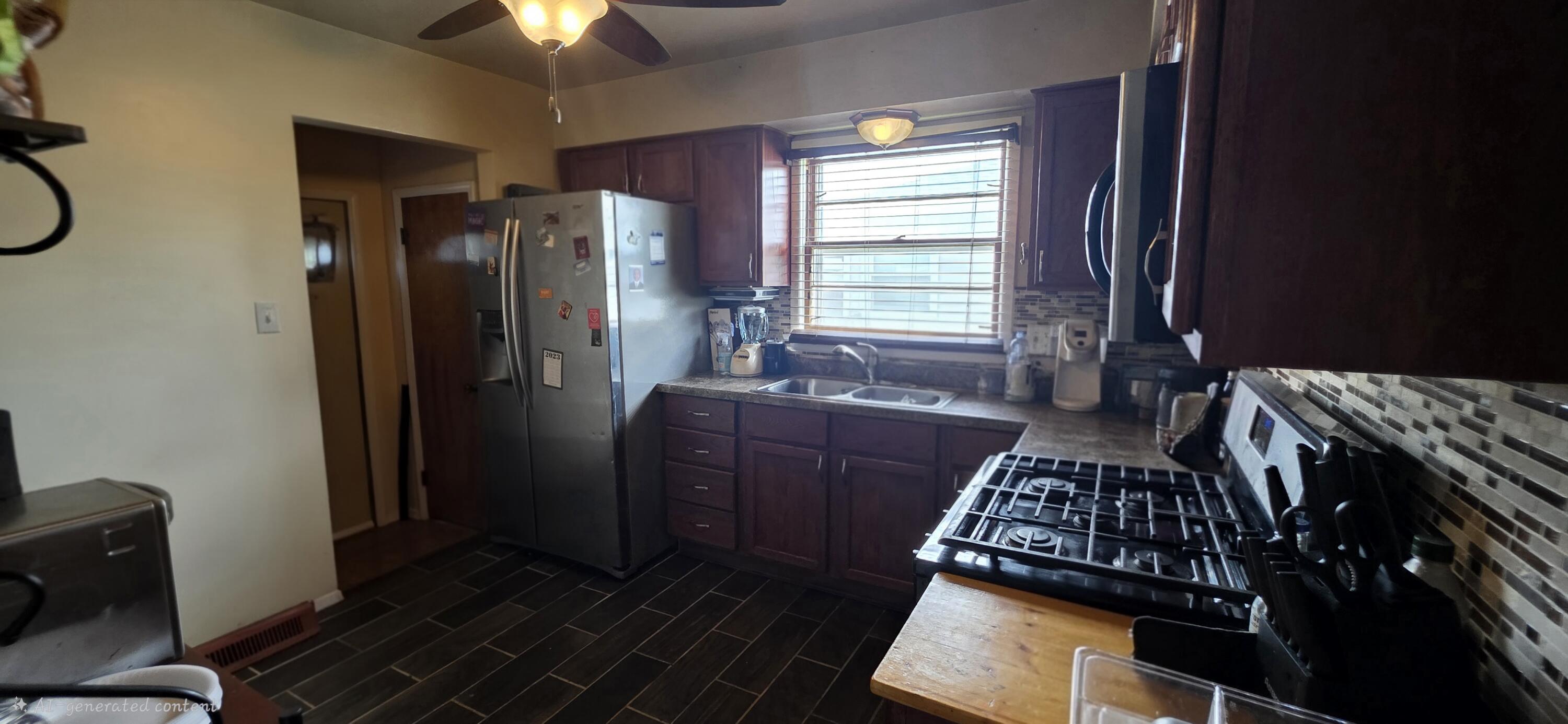 7529 Maryland Avenue, Hammond, IN 46323; Image #6