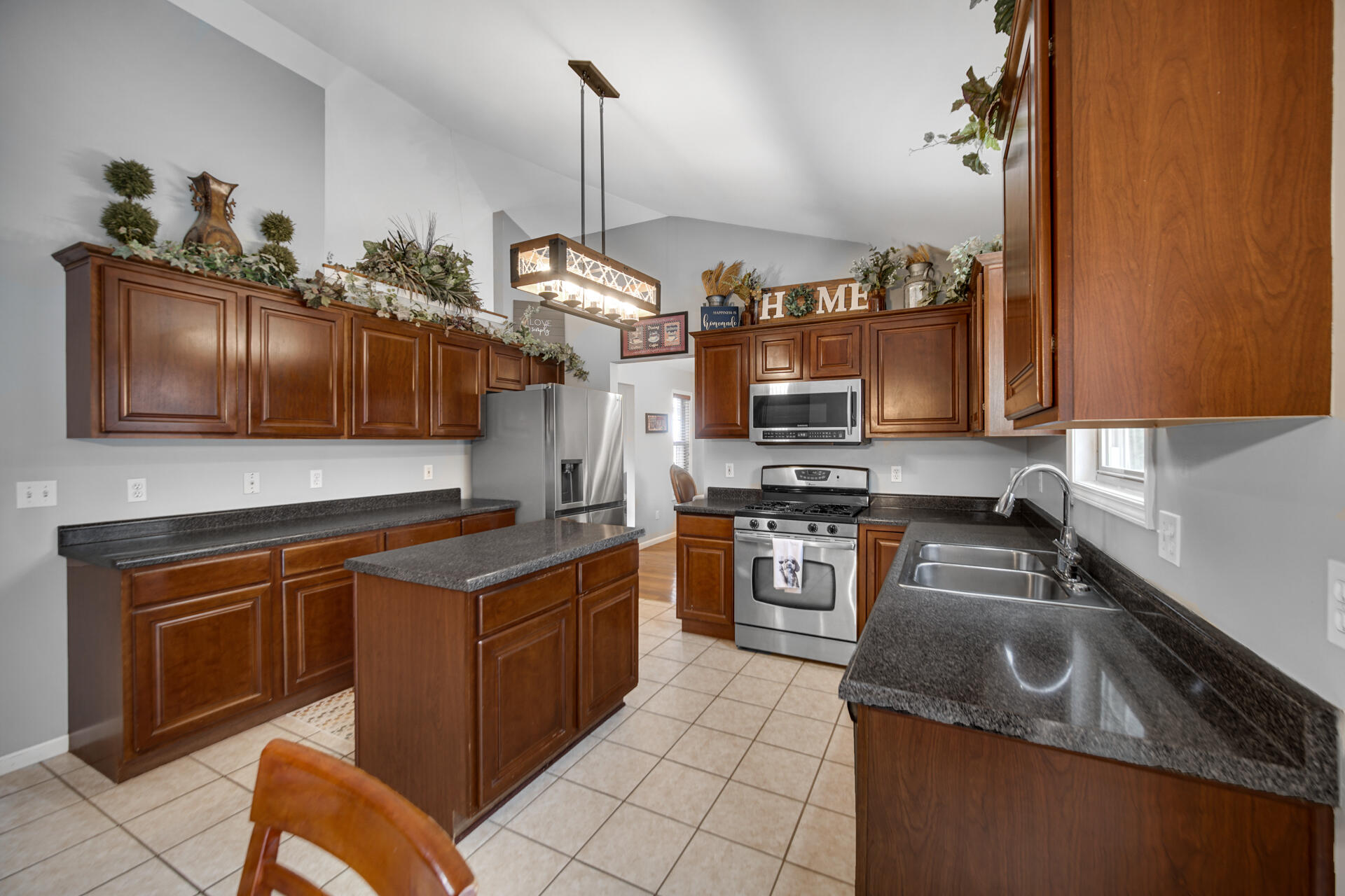 10621 Erie Drive, Crown Point, IN 46307; Image #21