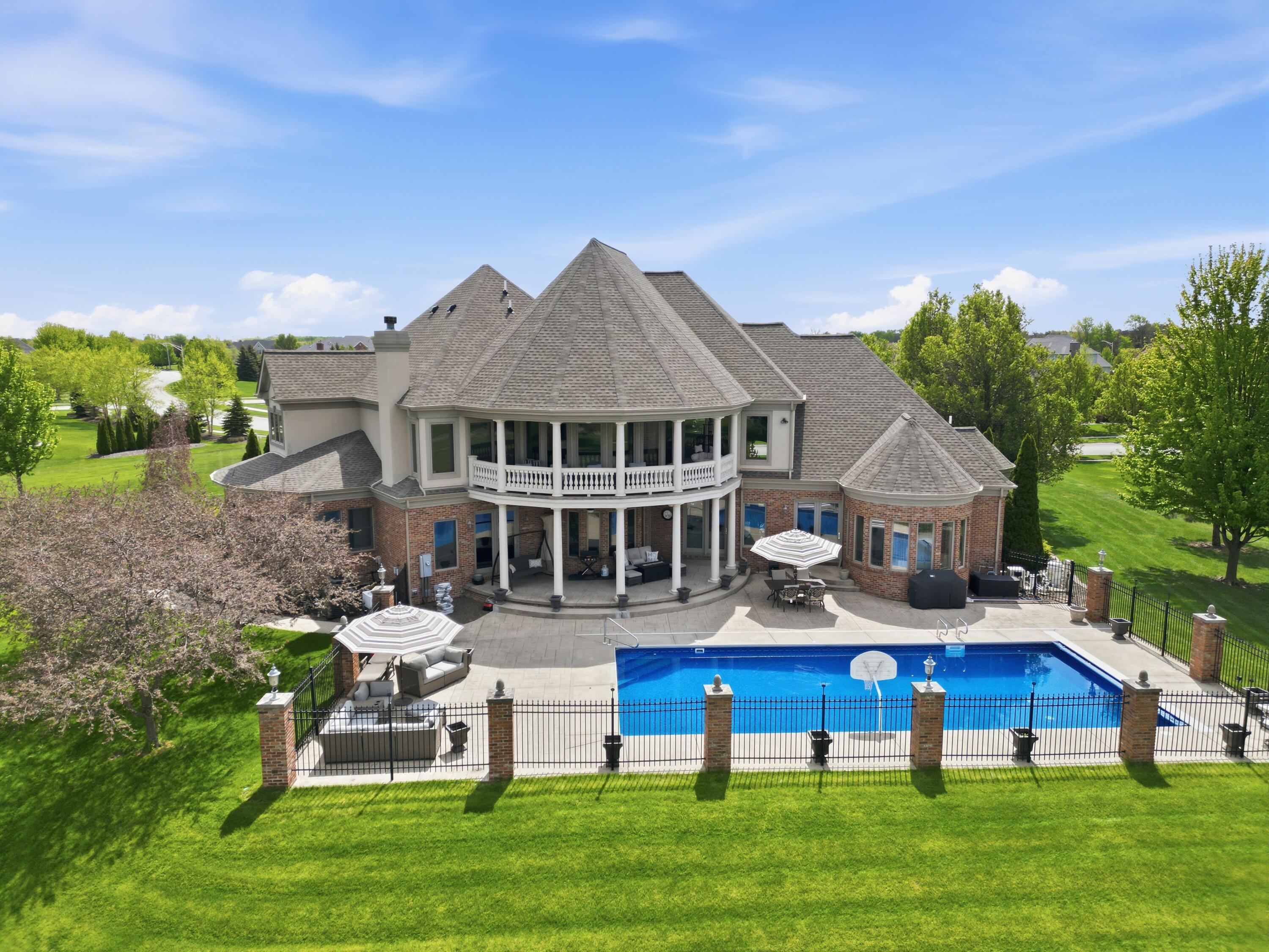 1200 White Hawk Drive, Crown Point, IN 46307; Image #10