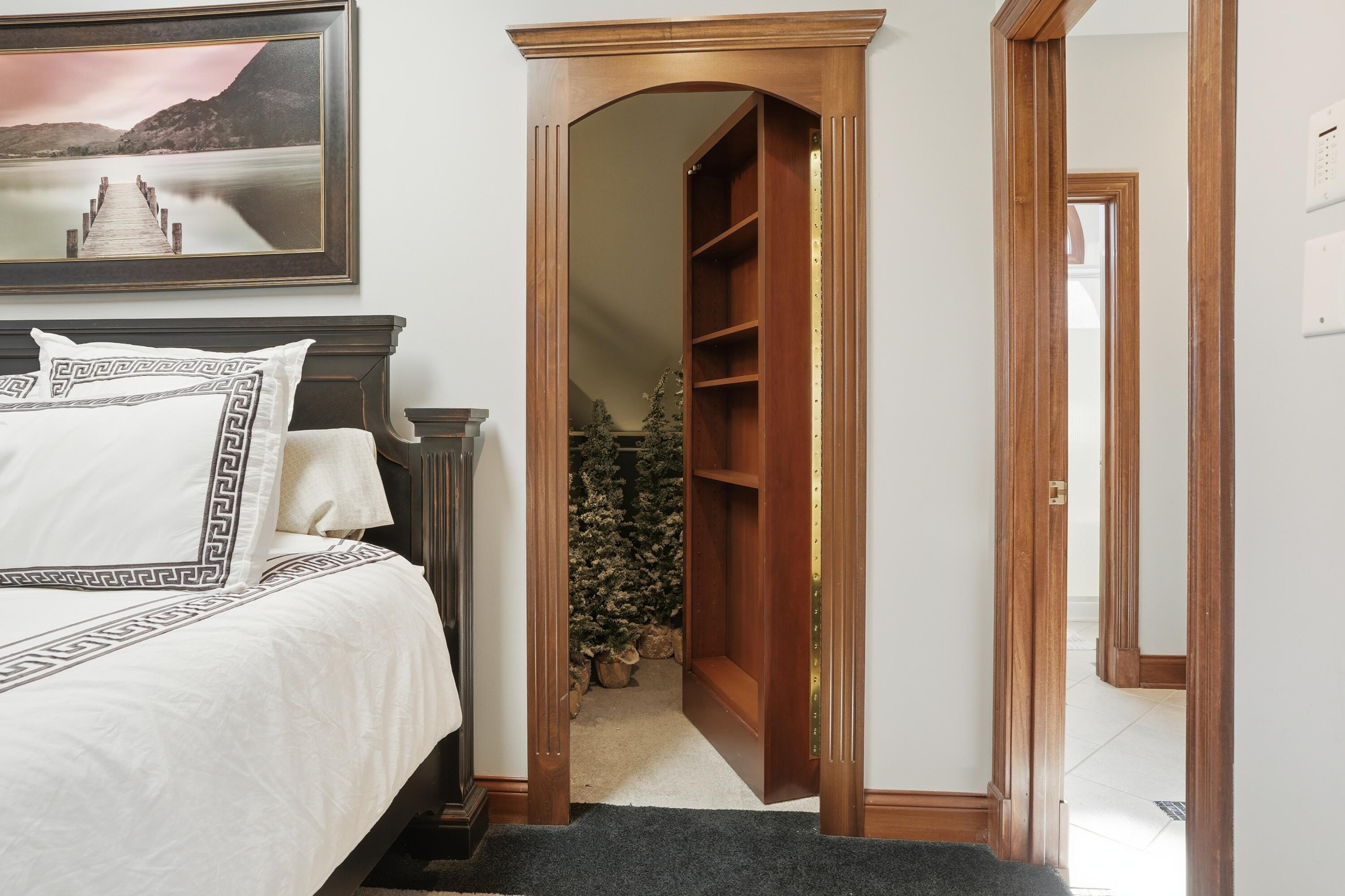 1200 White Hawk Drive, Crown Point, IN 46307; Image #70