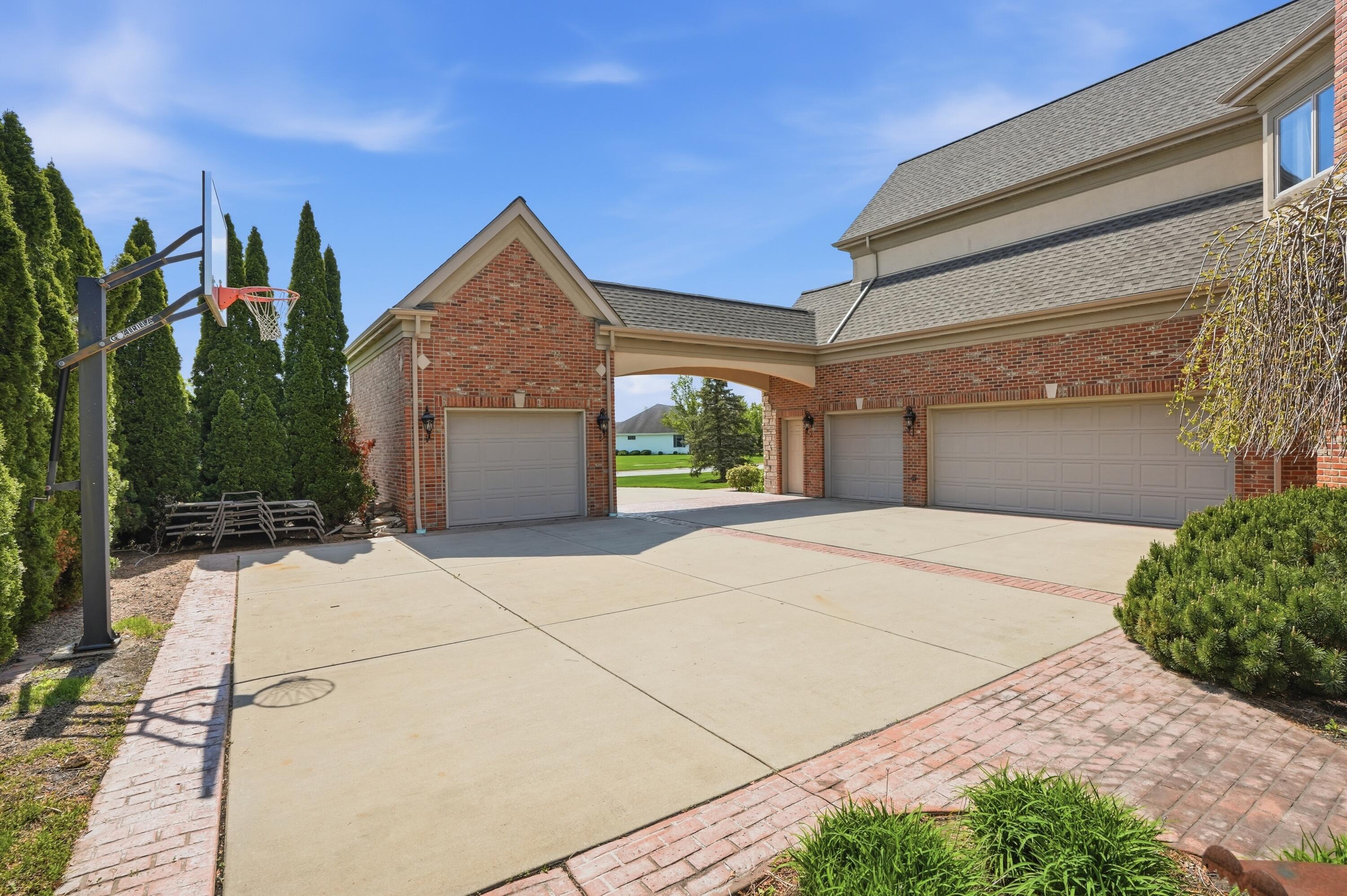 1200 White Hawk Drive, Crown Point, IN 46307; Image #99