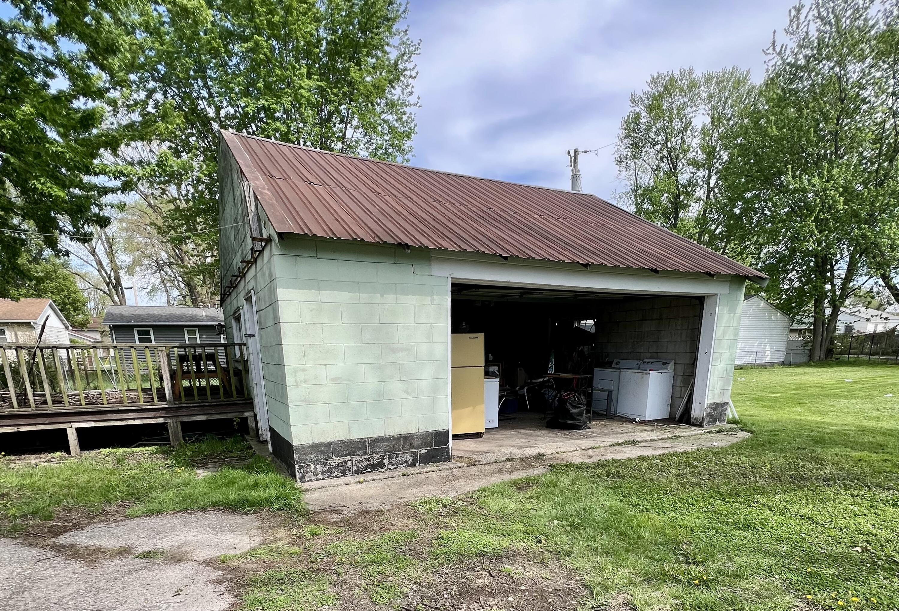 1745 E 24th Avenue, Lake Station, IN 46405; Image #10