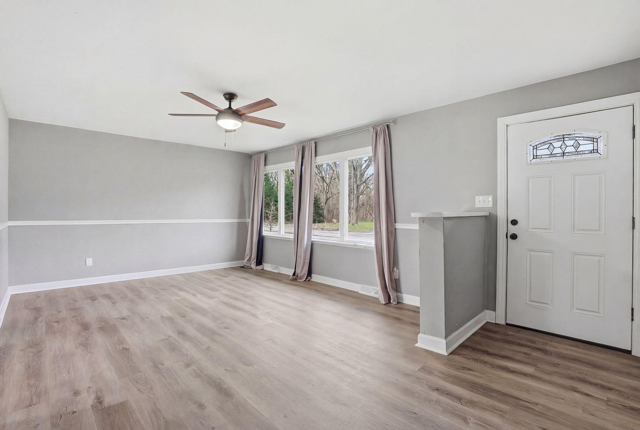 5035 Roosevelt Place, Gary, IN 46408; Image #3