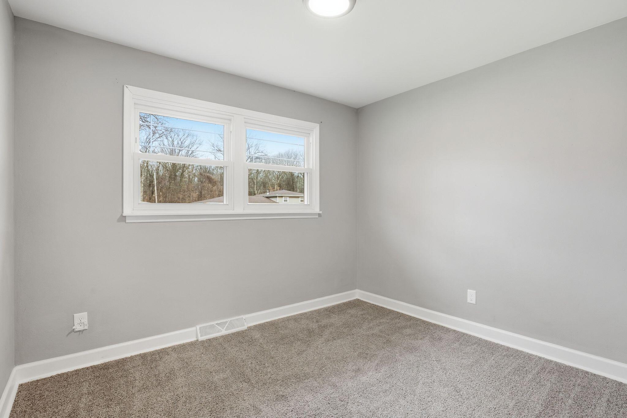 5035 Roosevelt Place, Gary, IN 46408; Image #6
