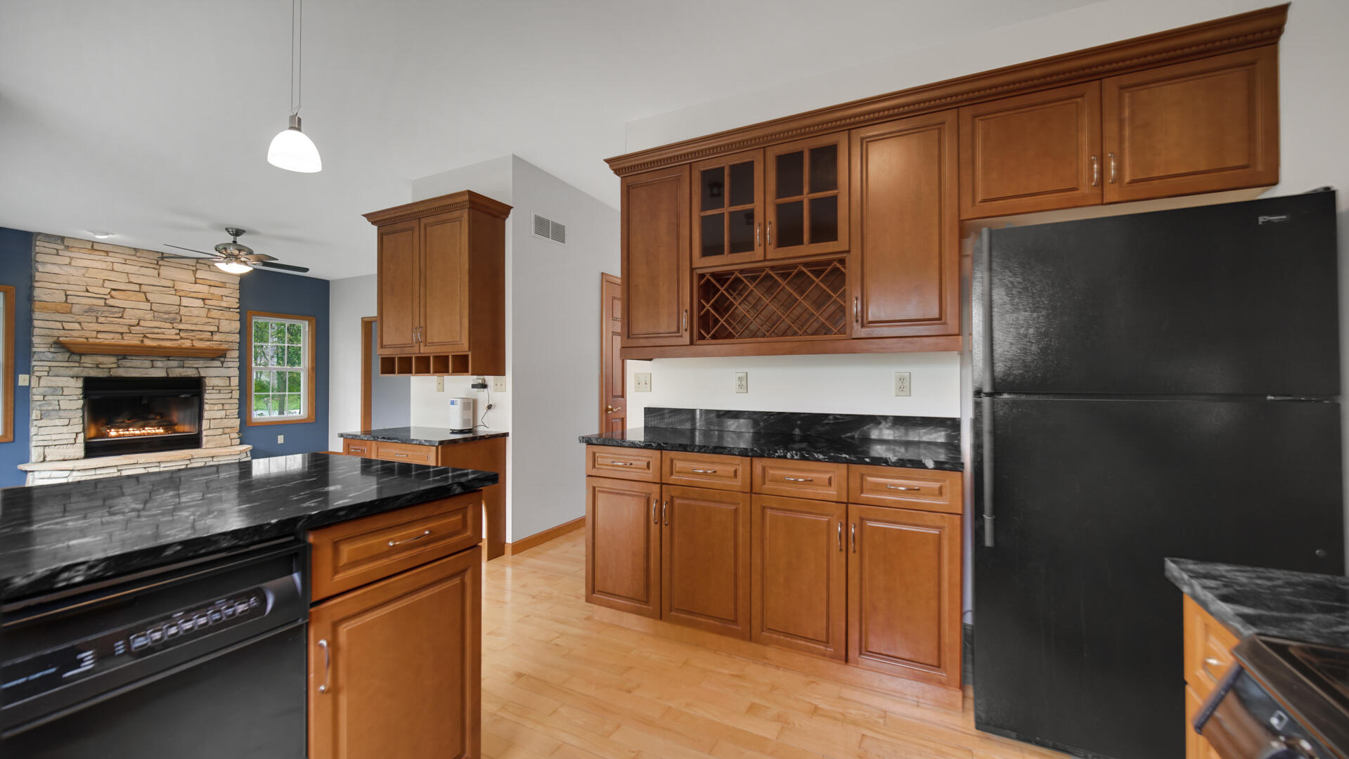 440 Oak Breeze Drive, Valparaiso, IN 46383; Image #12