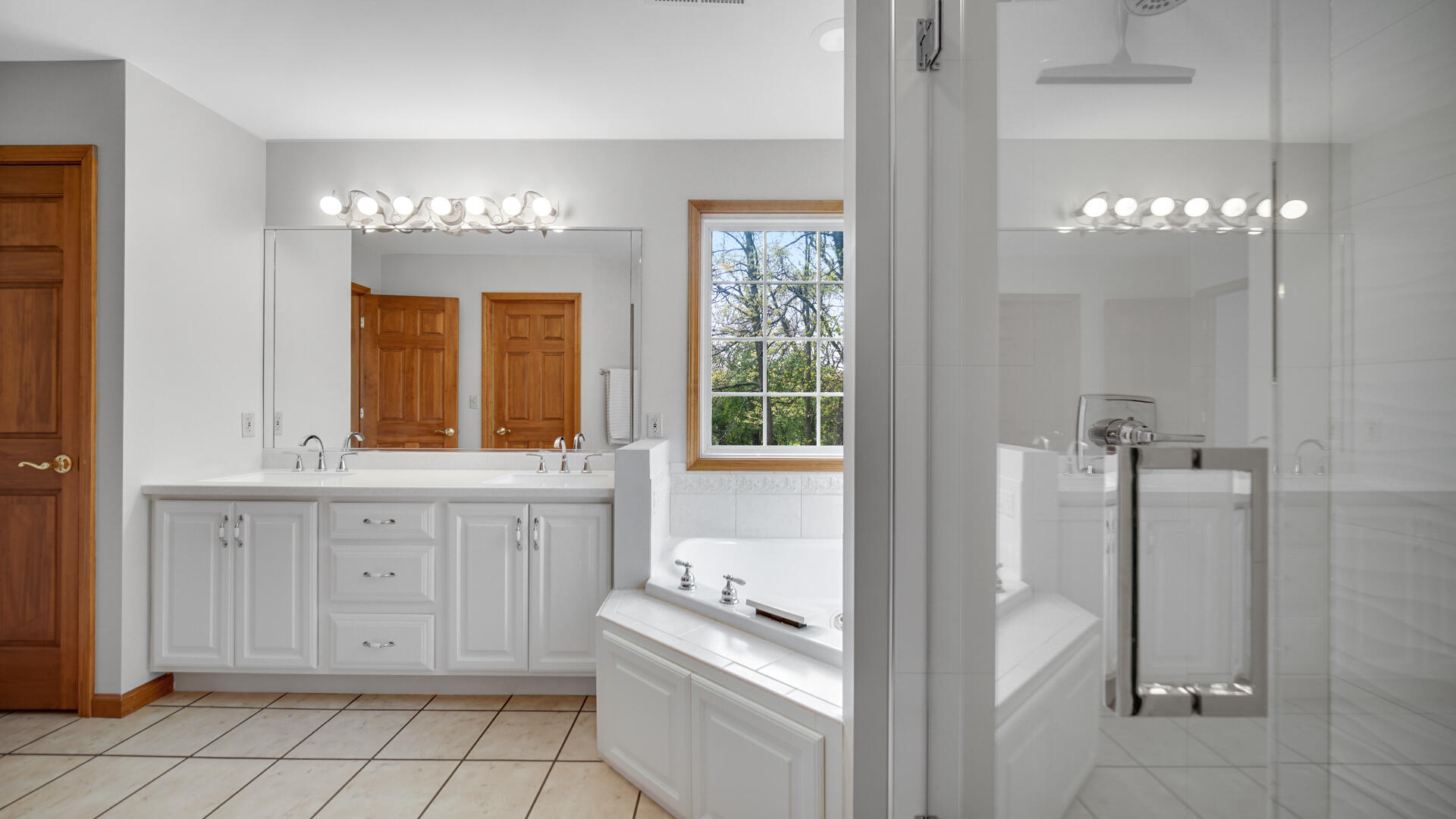 440 Oak Breeze Drive, Valparaiso, IN 46383; Image #23